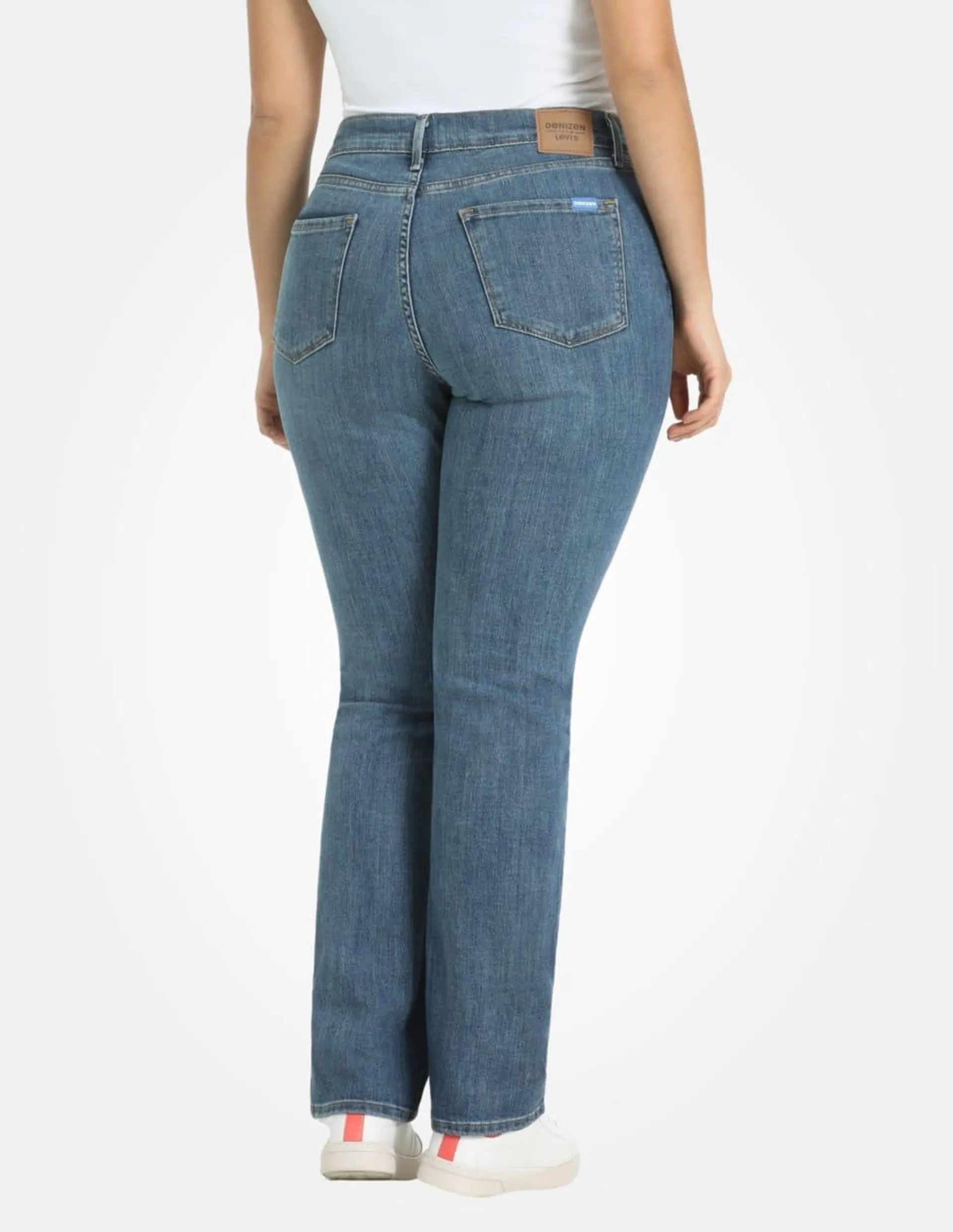 Jeans straight Denizen corte cintura alta para mujer