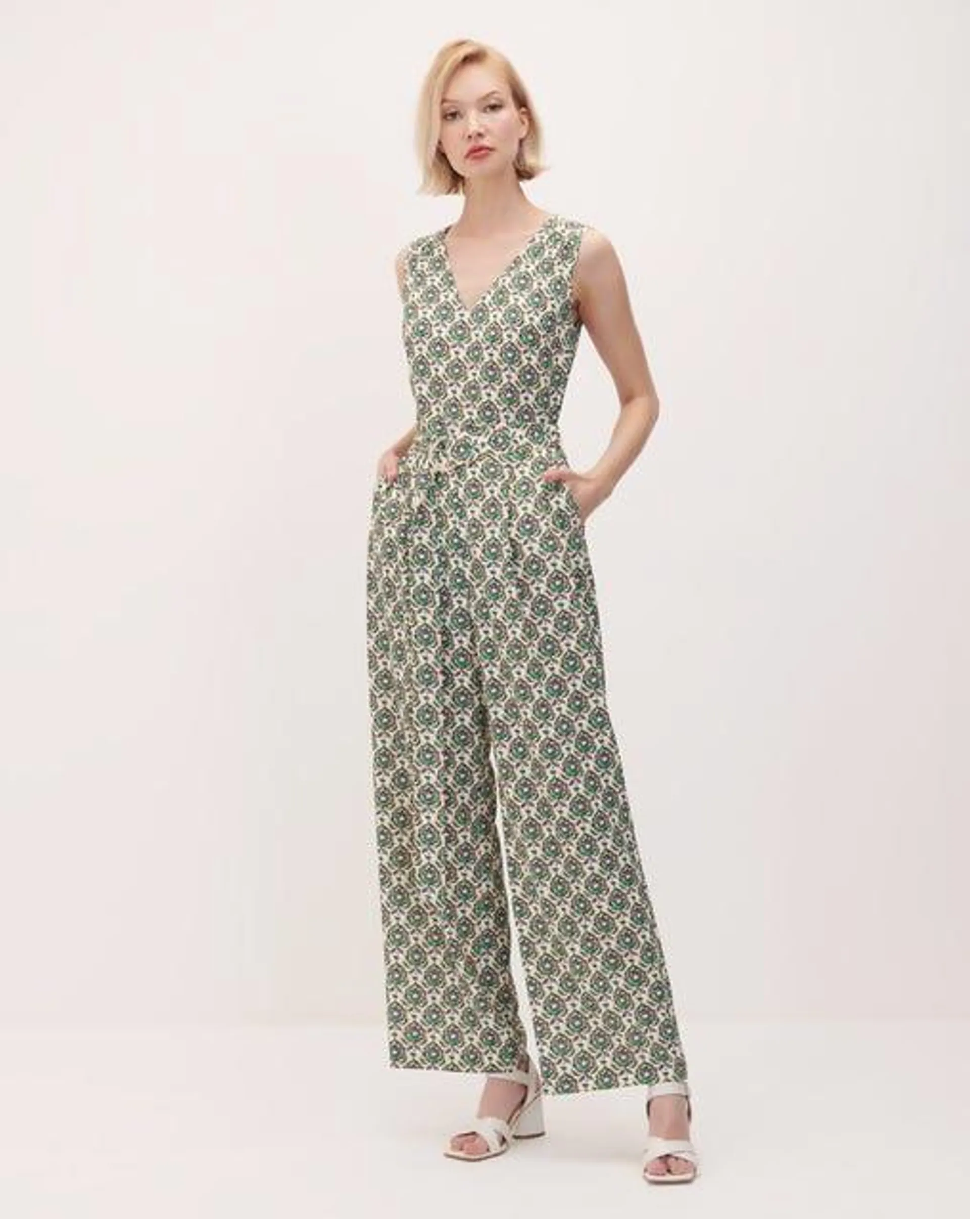 Jumpsuit Escote V Estampado Recto Fluido