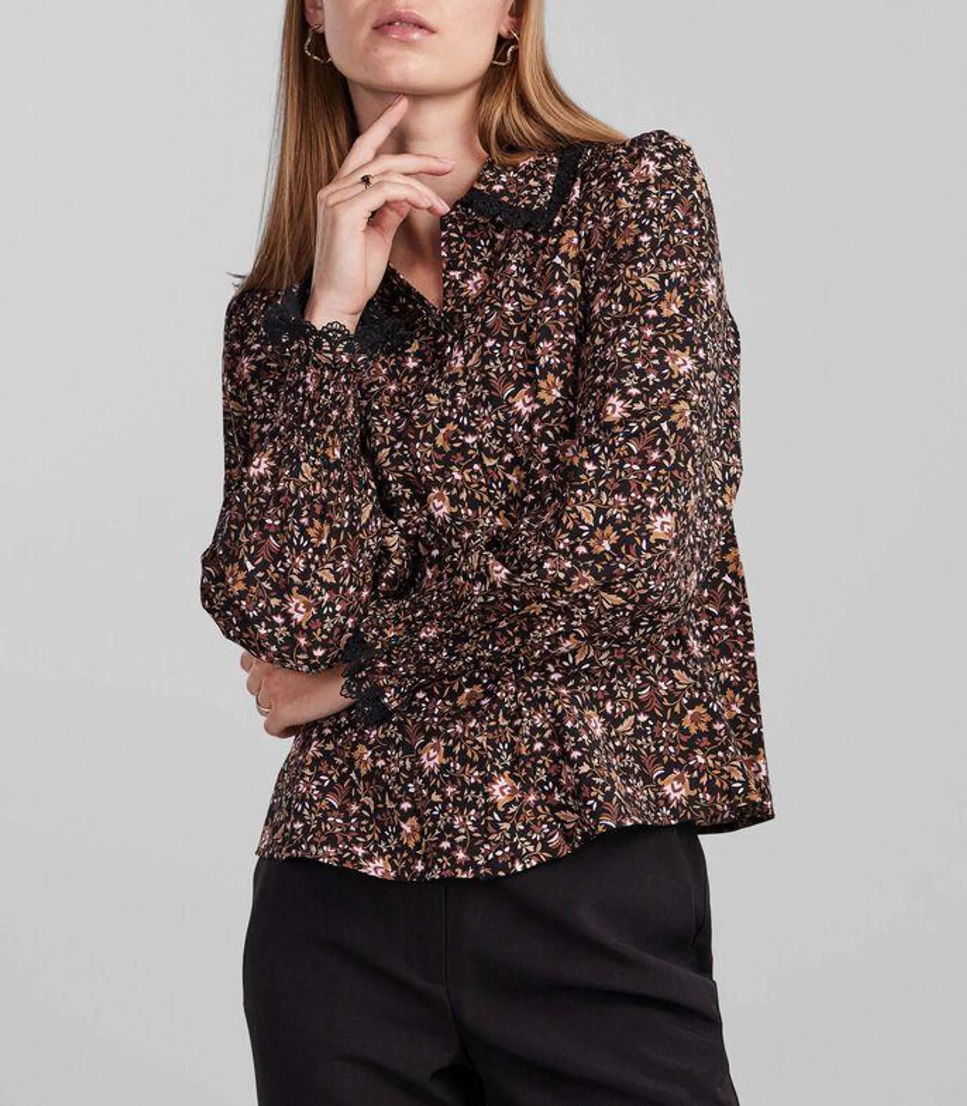 Blusa floral con manga larga Mujer