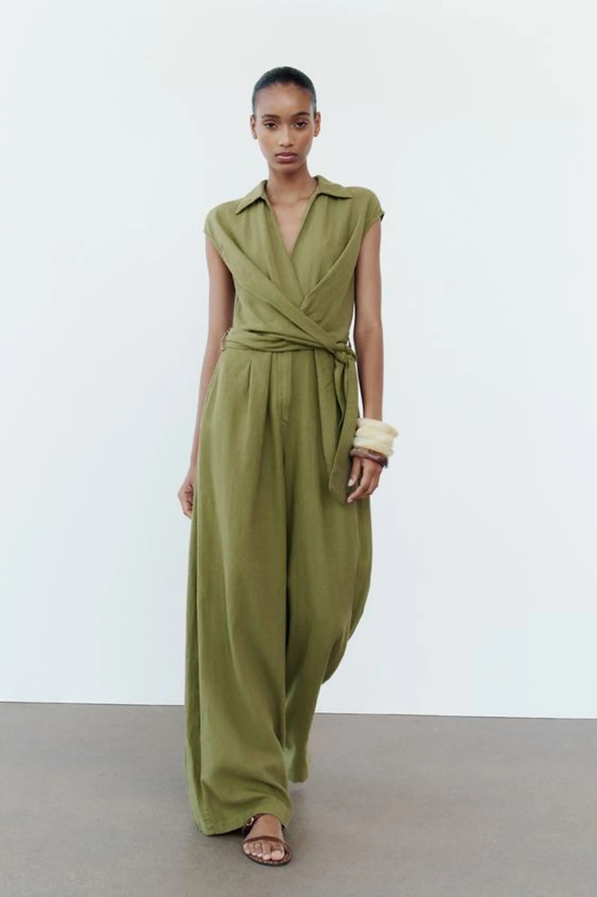 JUMPSUIT ANCHO NUDO CON LINO