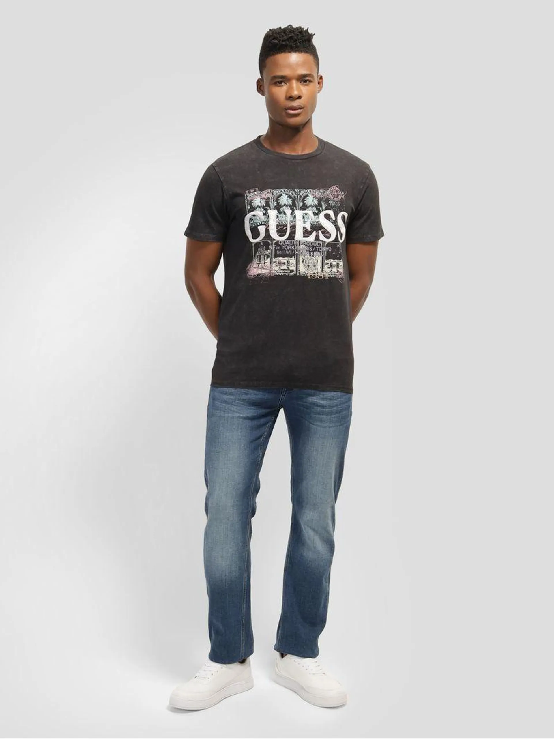 Playera Guess ECO World Stamps