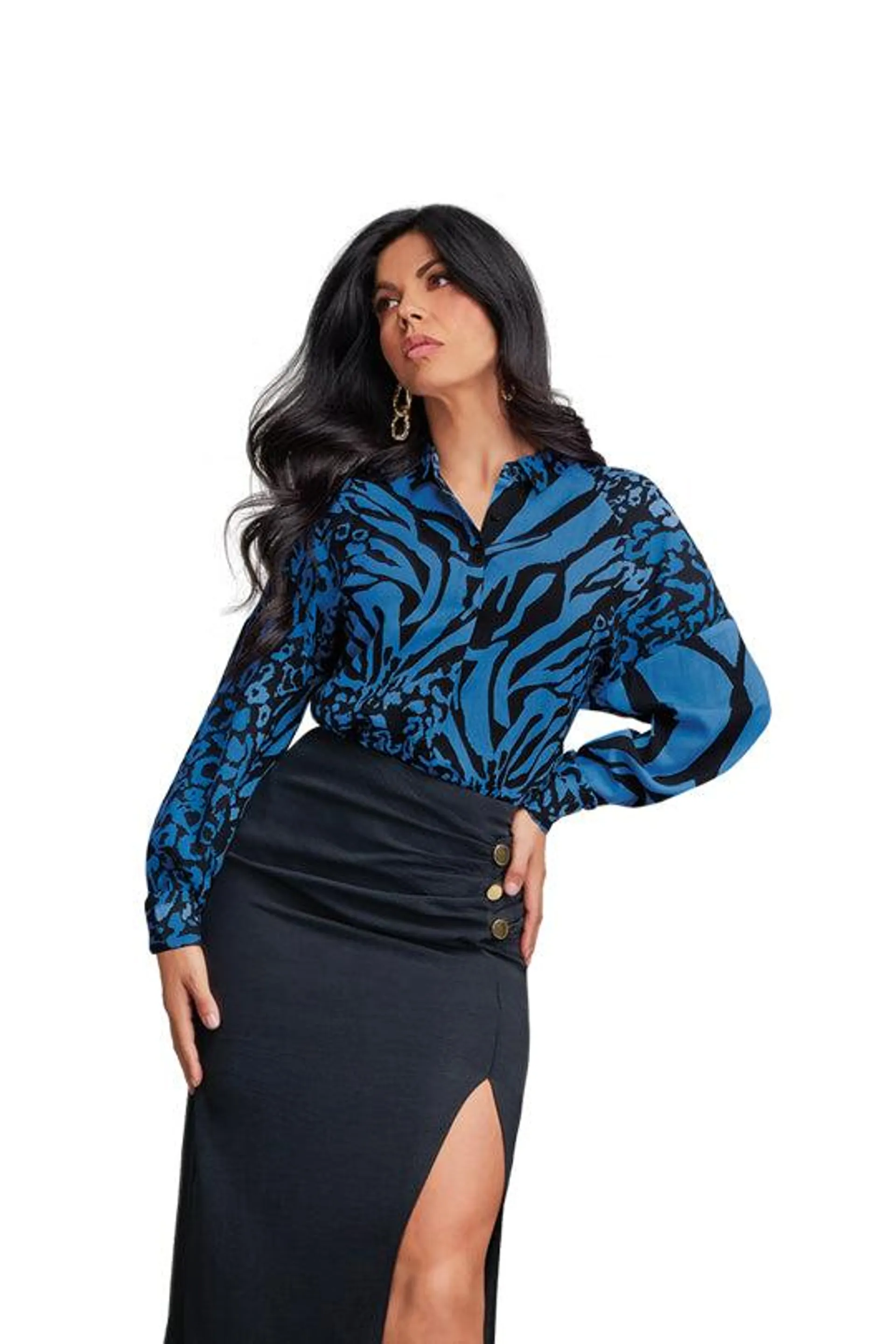 Camisa azul con estampado animal print 90545