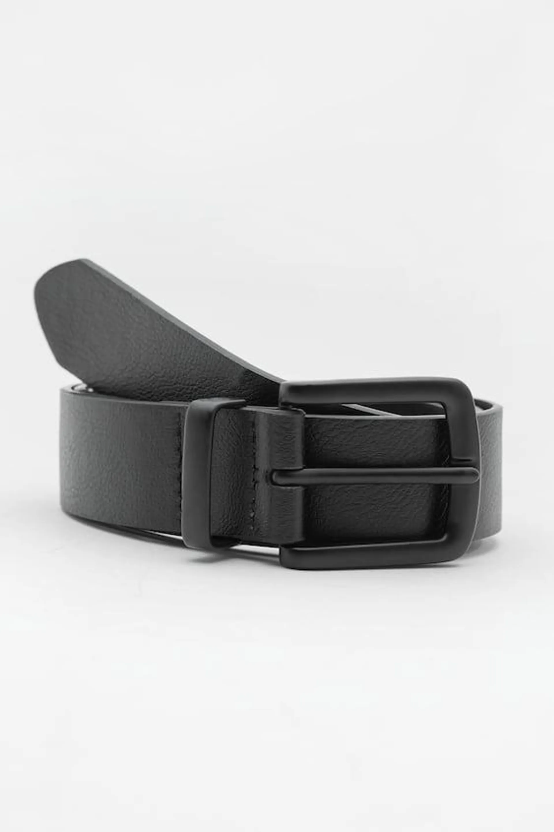 FAUX LEATHER BLACK BELT