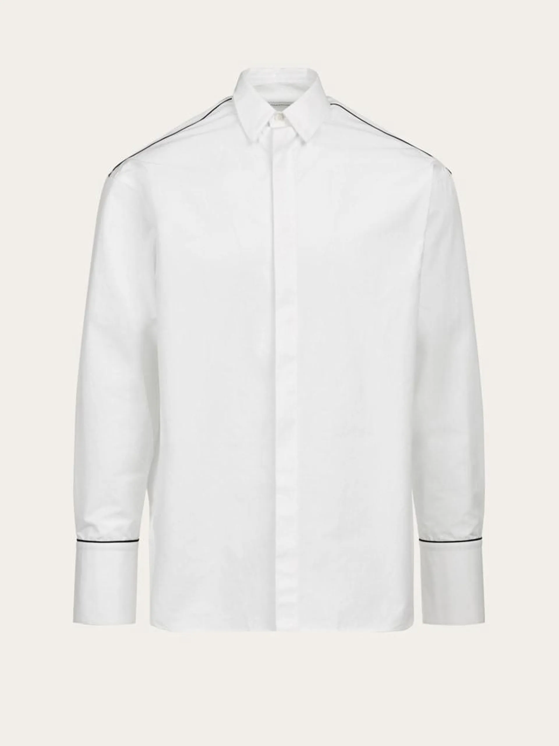 Camisa deportiva con cordoncillo a contraste