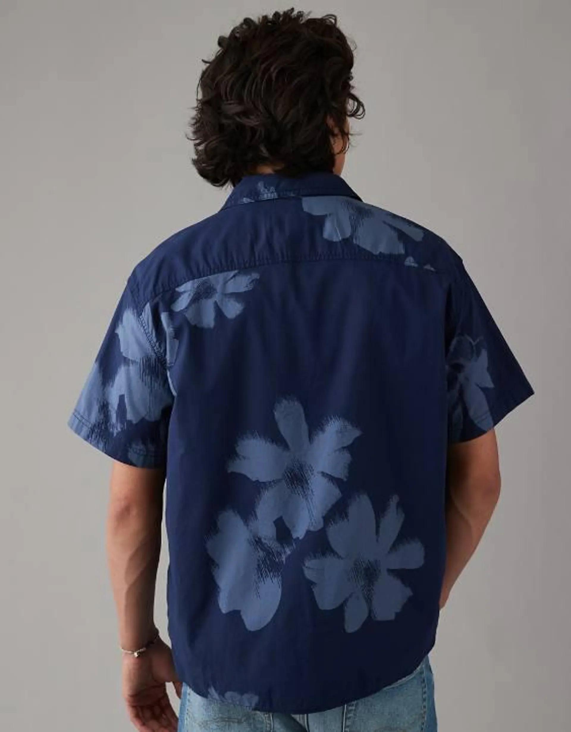 AE Camisa Floral con Botones para la Piscina