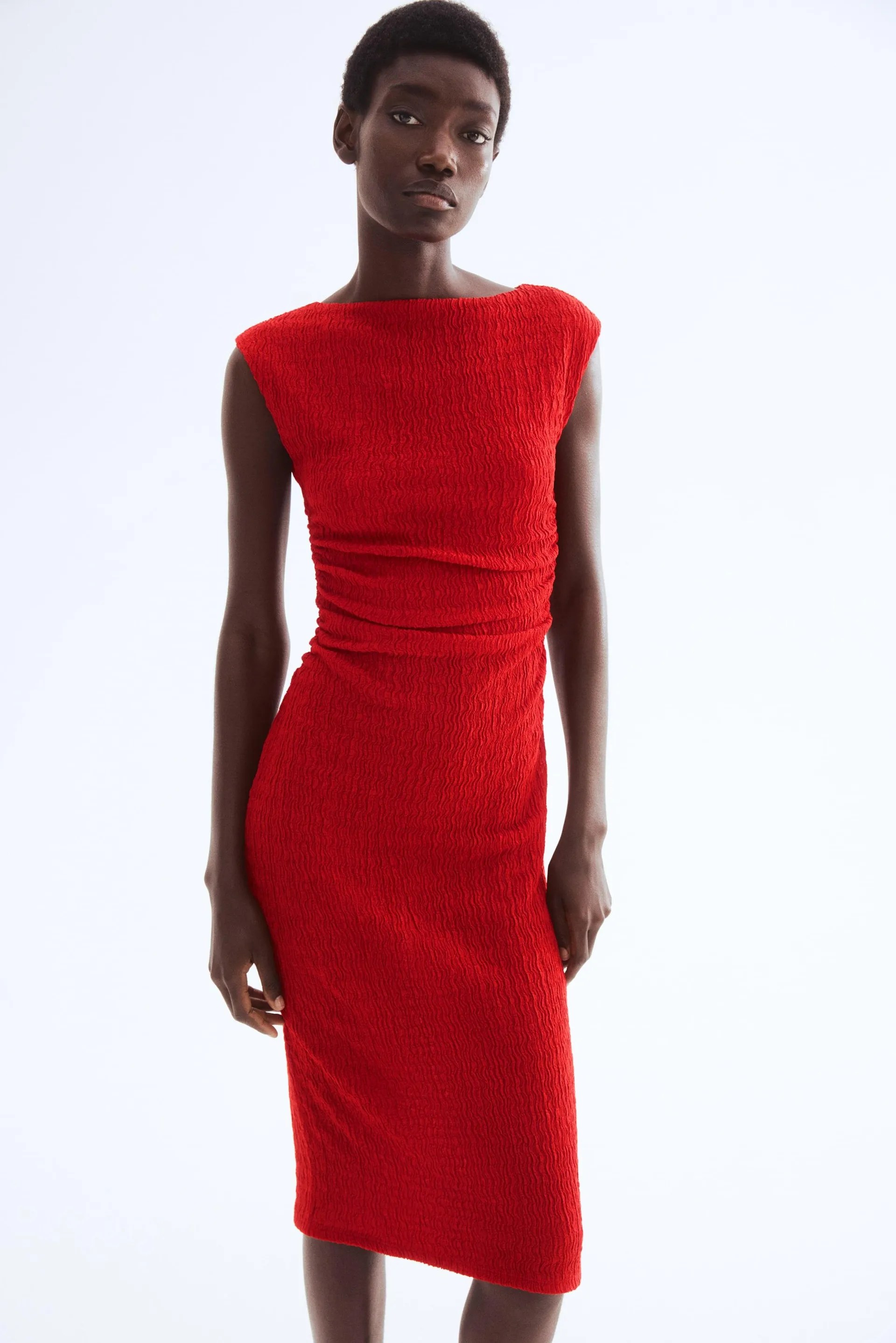 Vestido bodycon drapeado
