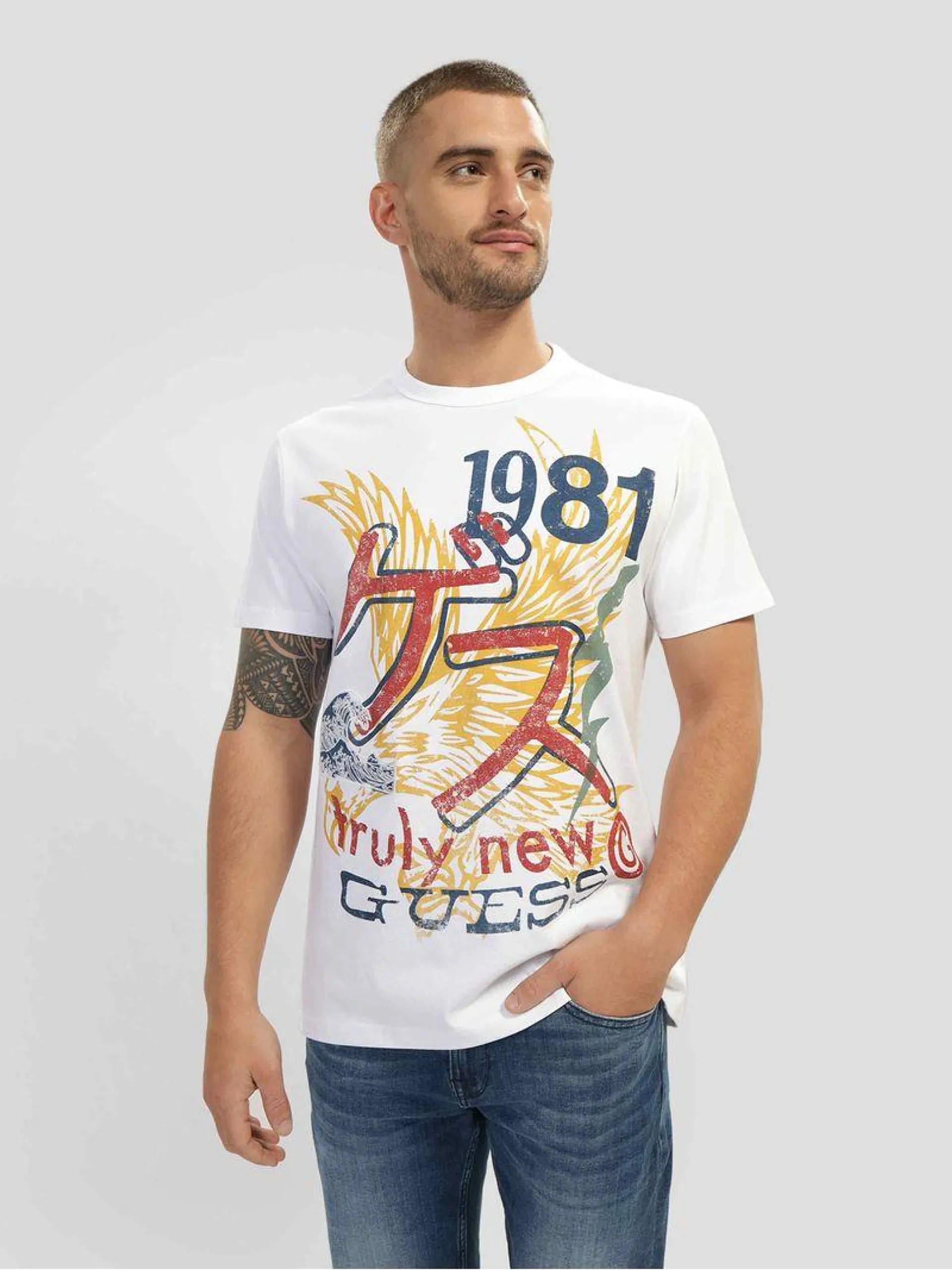 Playera Guess Tokyo