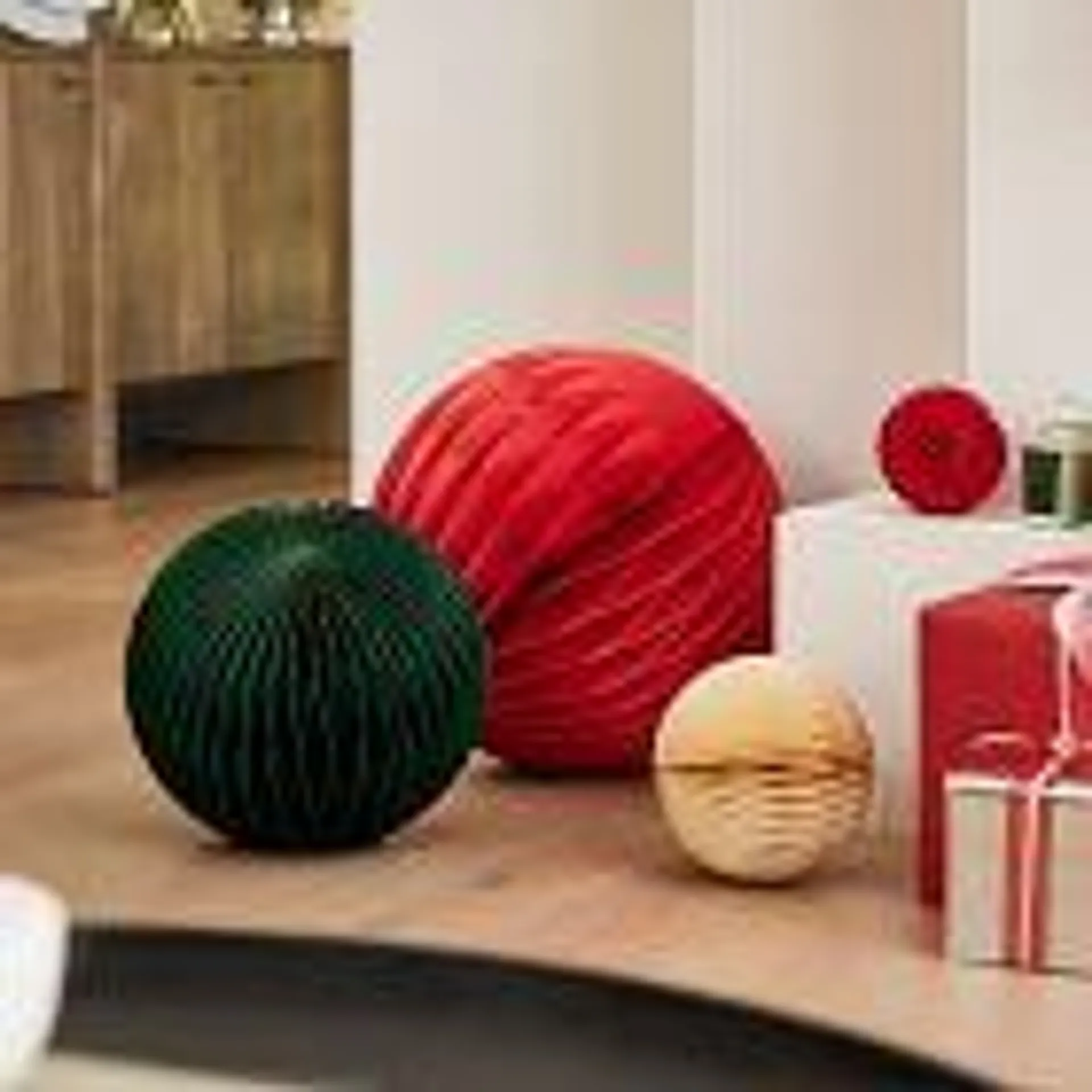 Decorative Paper Ball Objects