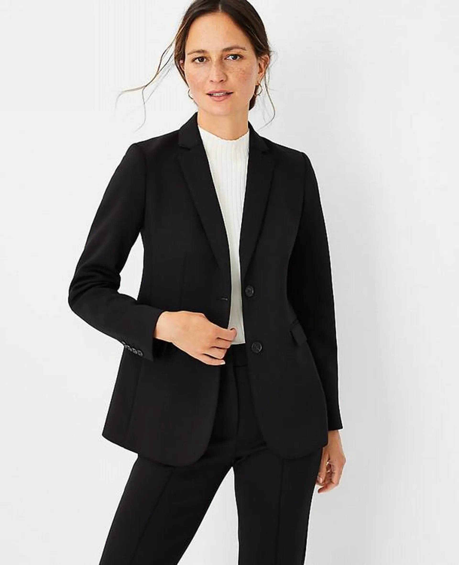 Blazers Ann Taylor The Two Button in Double Knit Negros | 710928-EDR