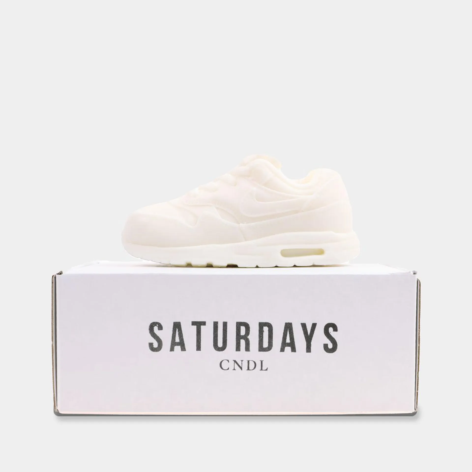 AM1 sneaker candle