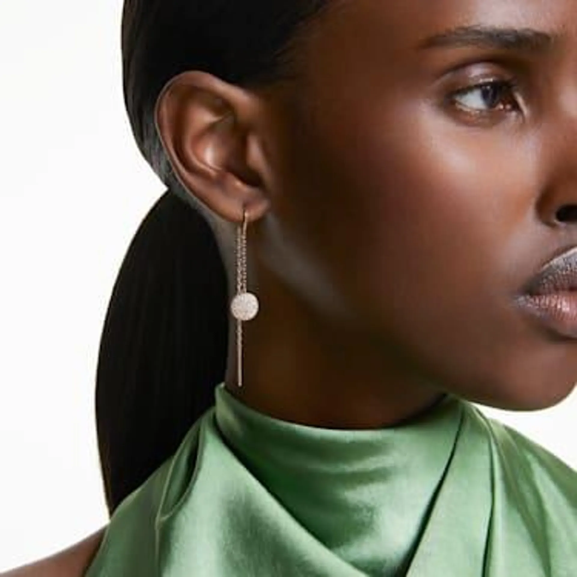 Meteora drop earrings