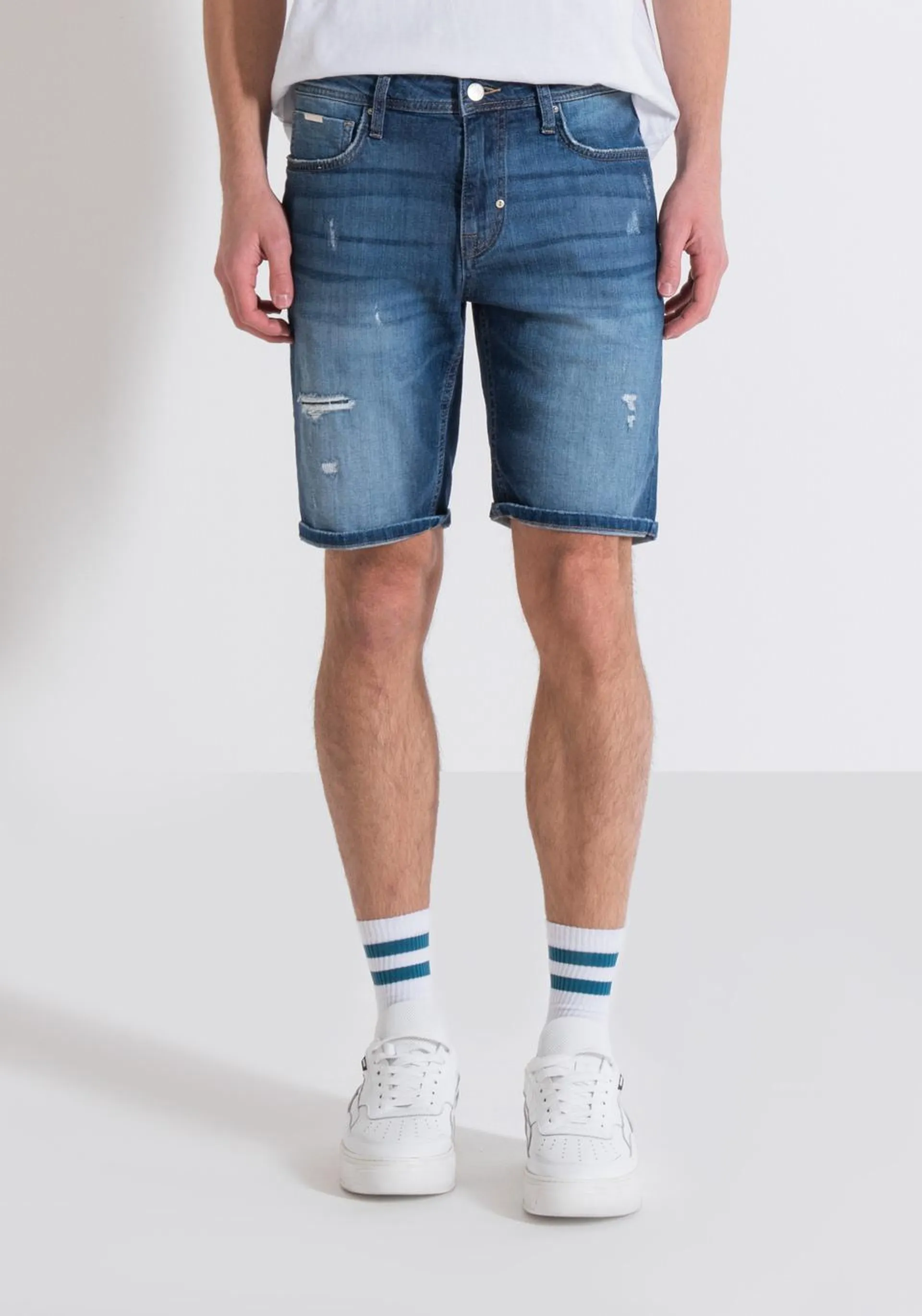 OZZY SKINNY FIT BLUE STRETCH DENIM SHORTS