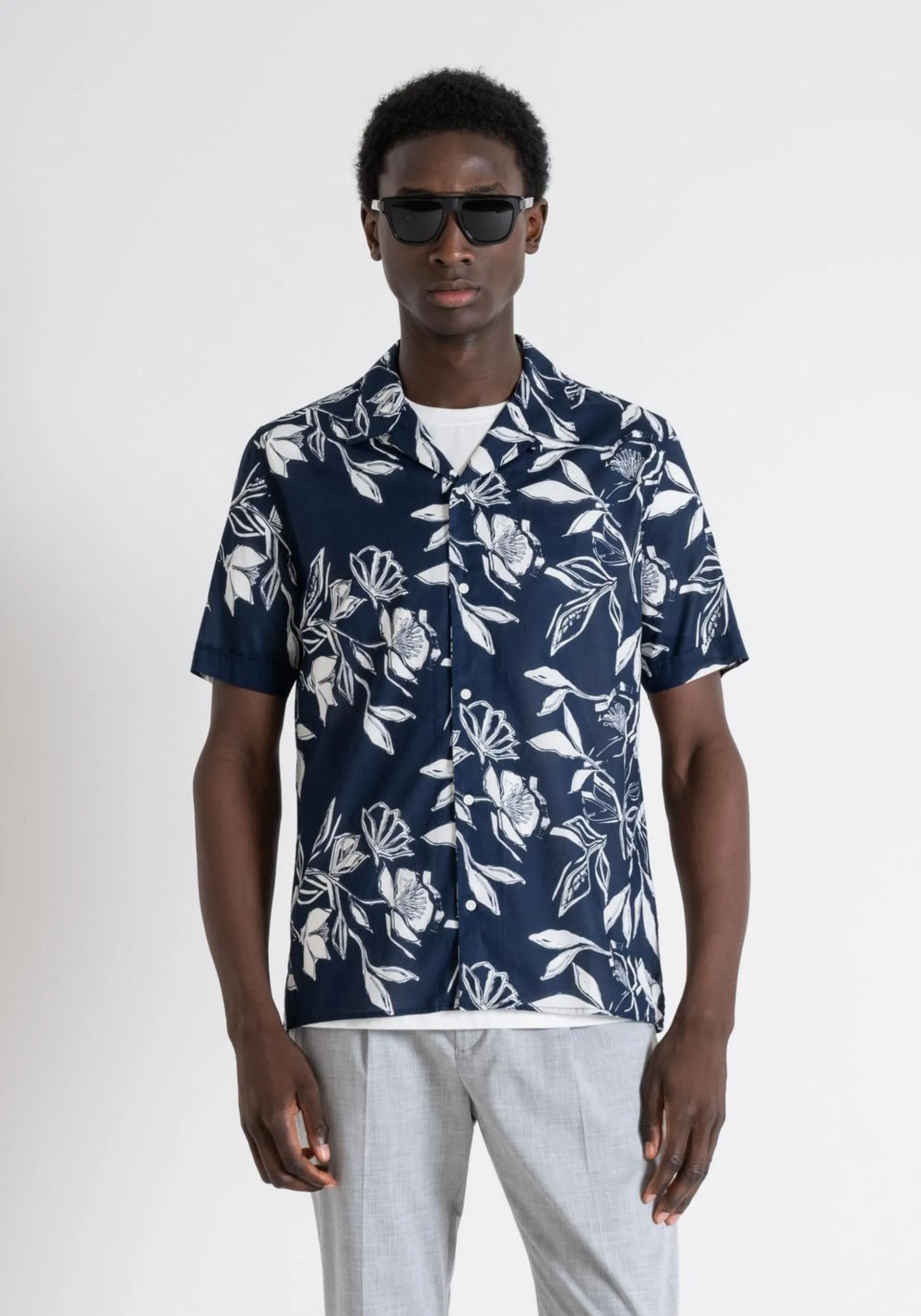 REGULAR STRAIGHT FIT "HONOLULU" SHIRT WITH FLORAL PRINT