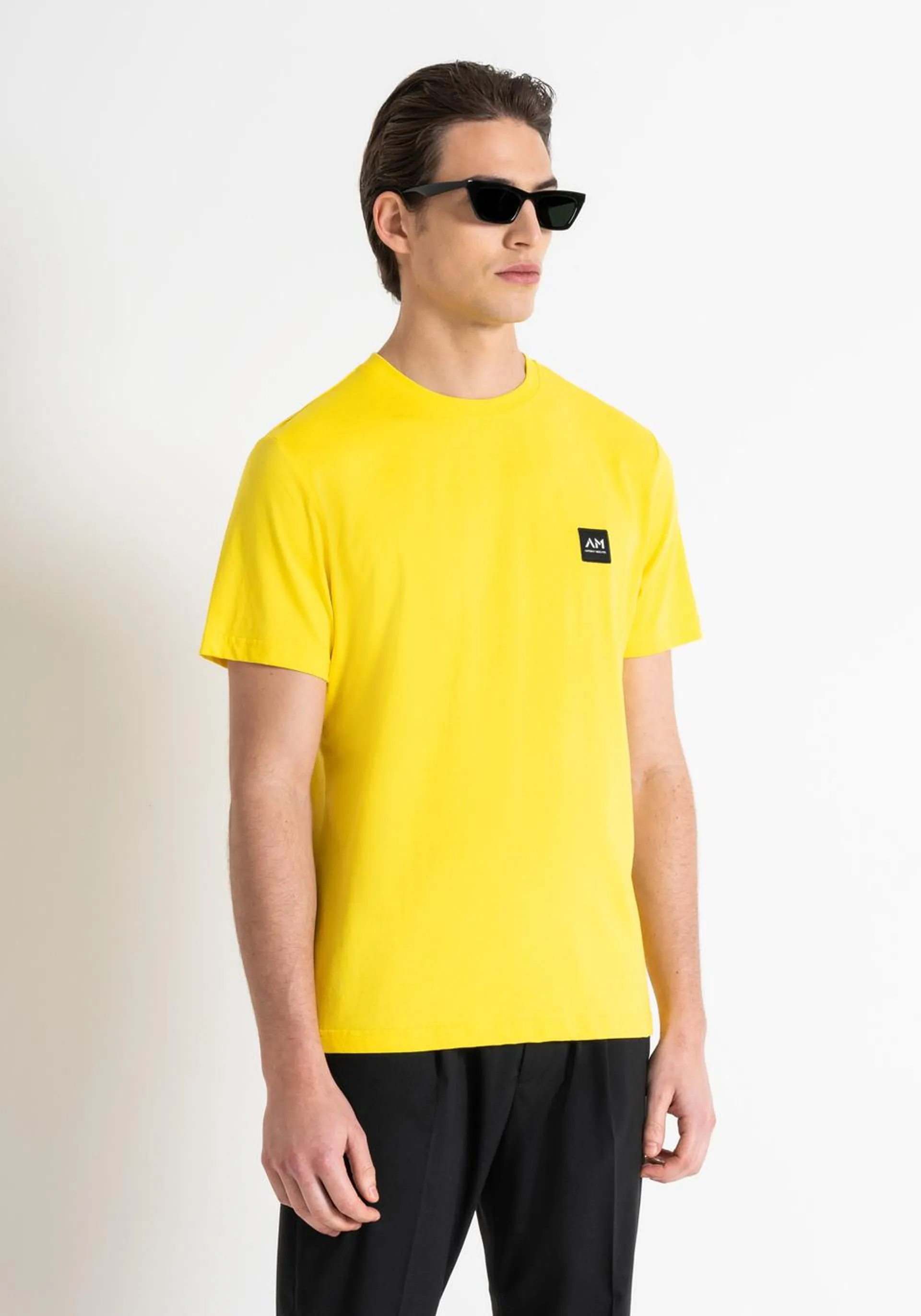 REGULAR FIT T-SHIRT IN COTTON JERSEY WITH LOGO PATCH