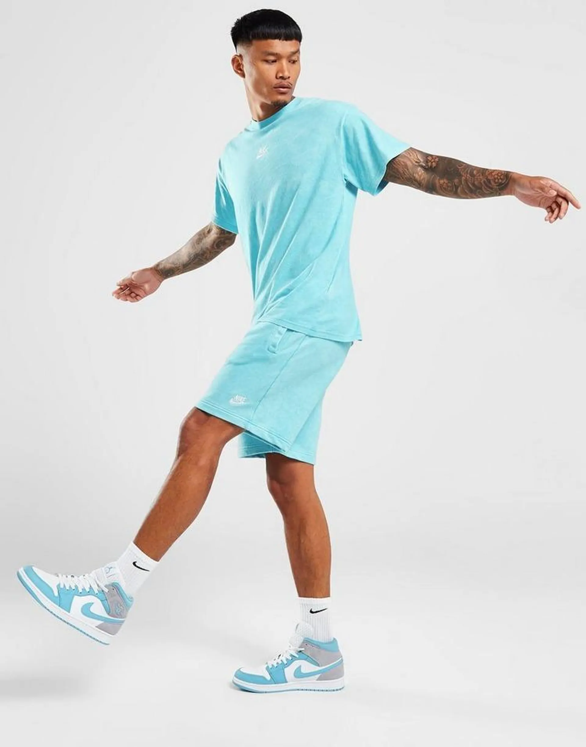 Nike Sportswear Essentials+ Herenshorts van sweatstof