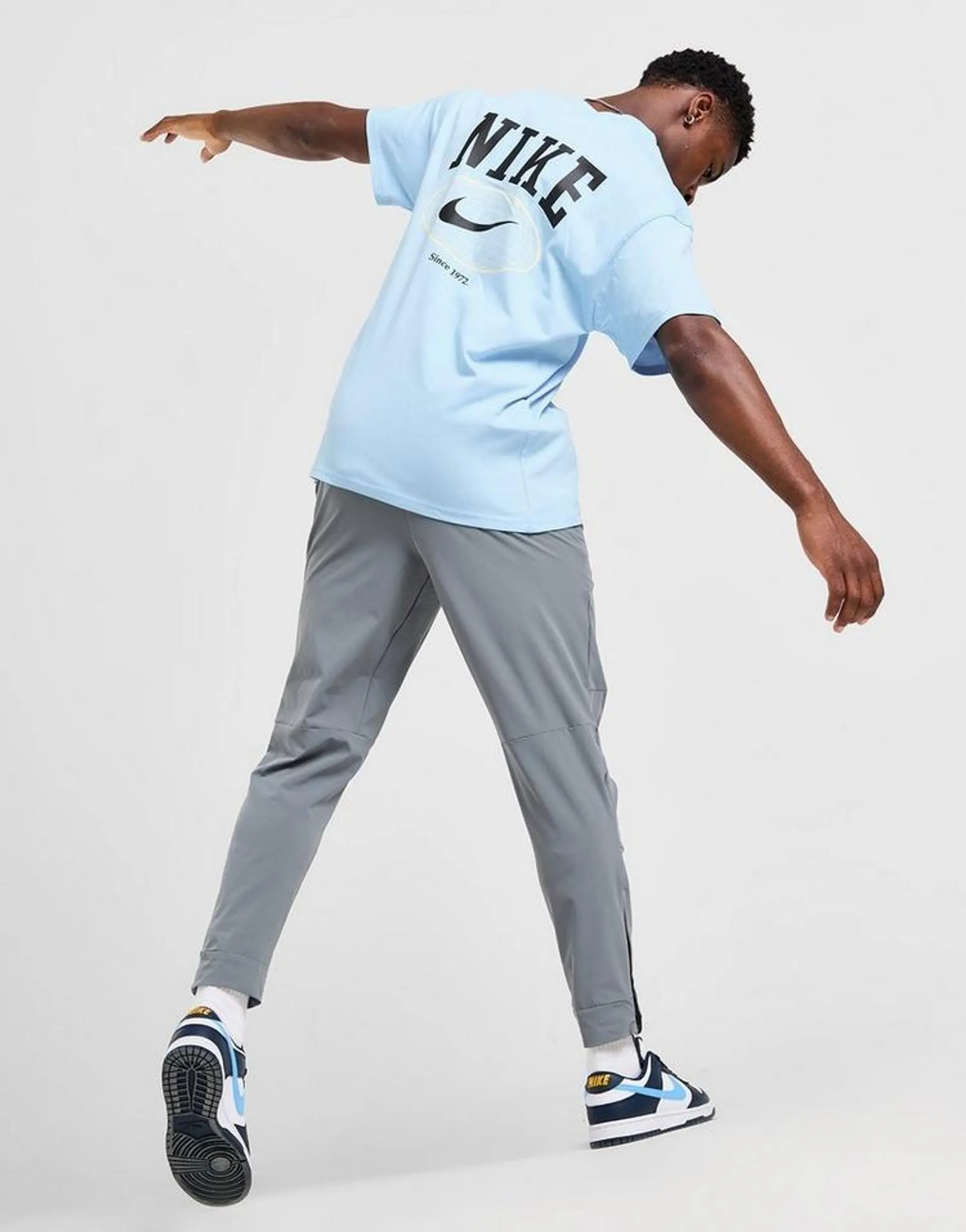 Nike Globe T-Shirt