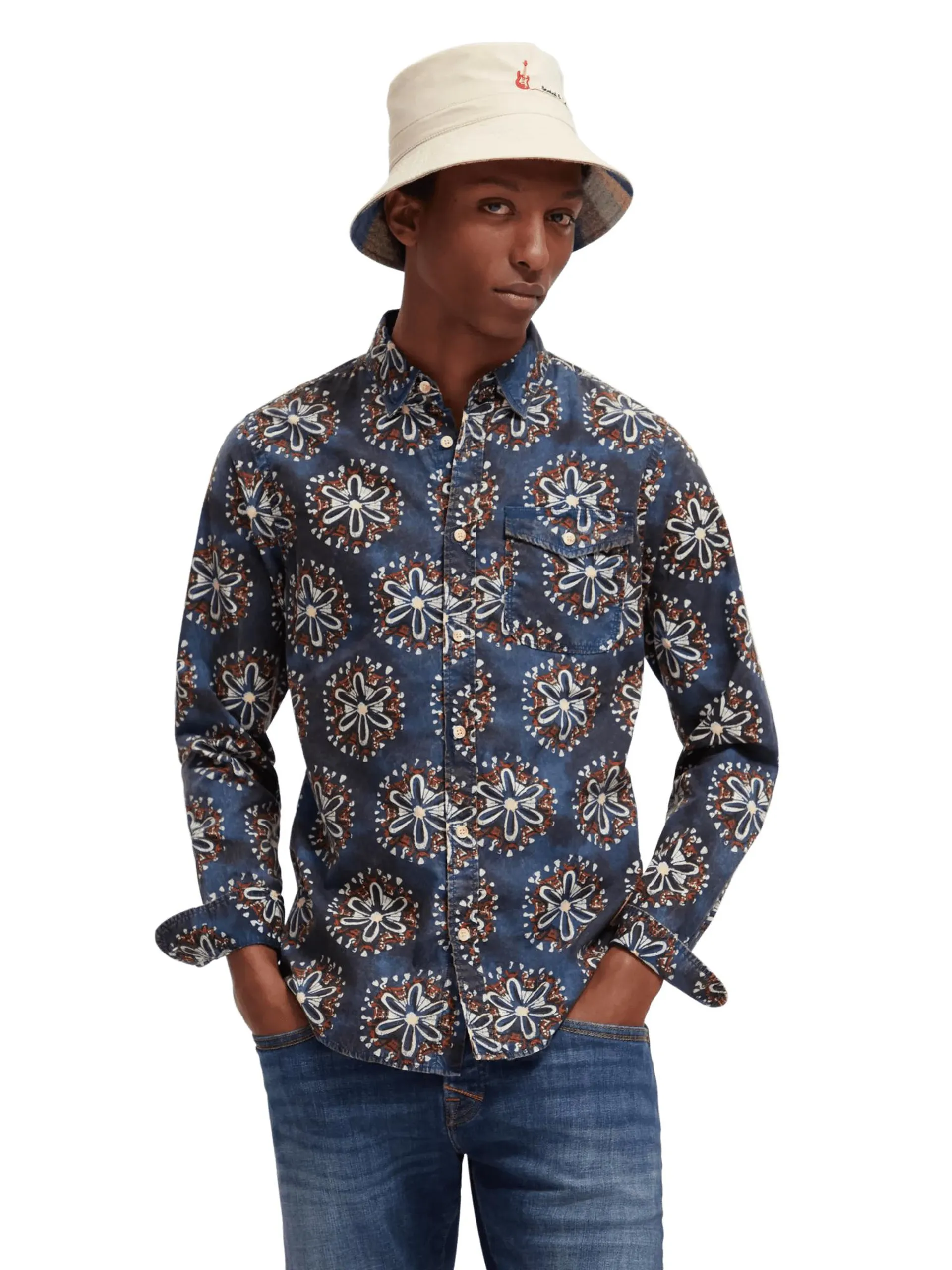 Slim fit printed poplin shirt