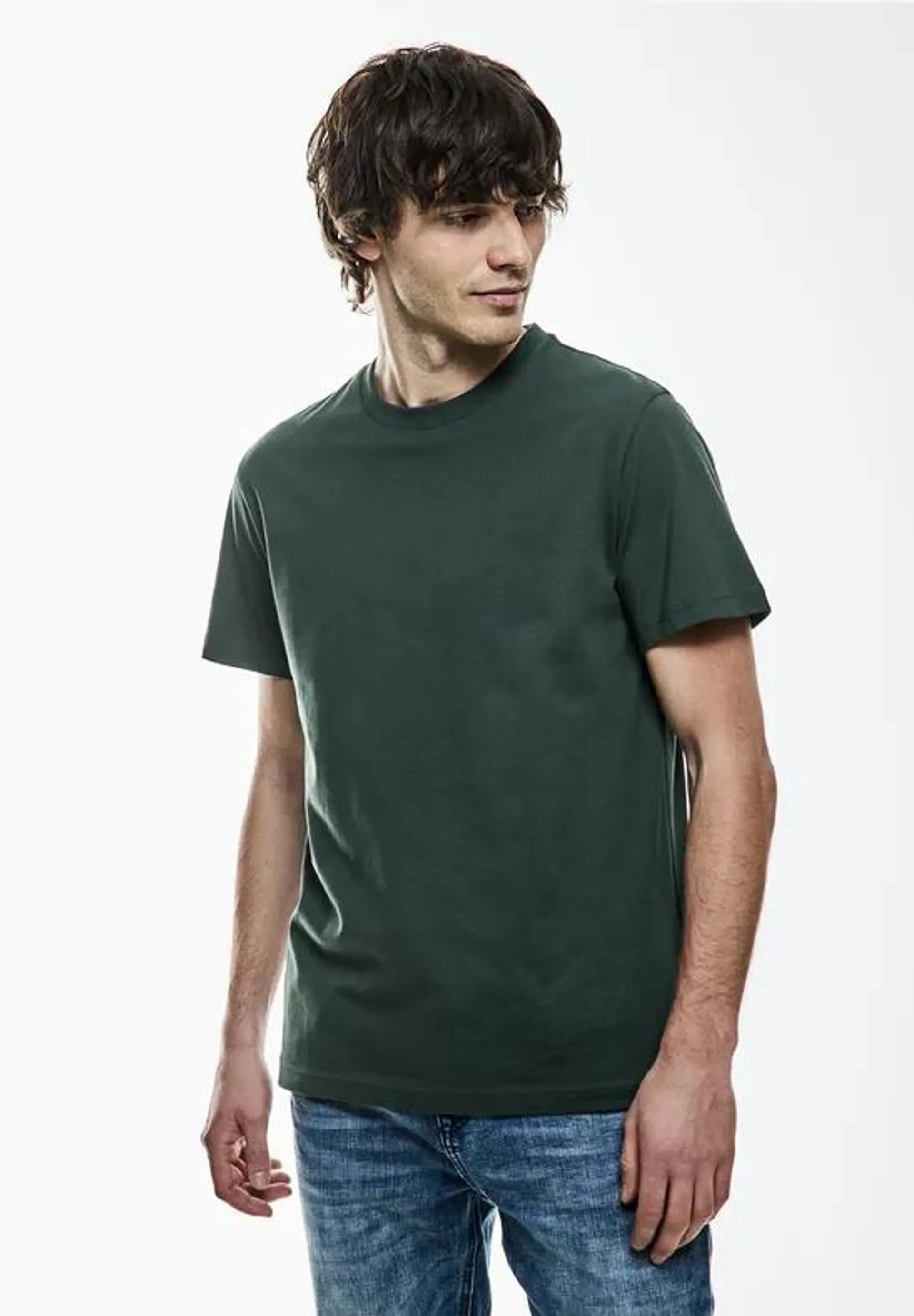 Basic T-shirt in effen kleur