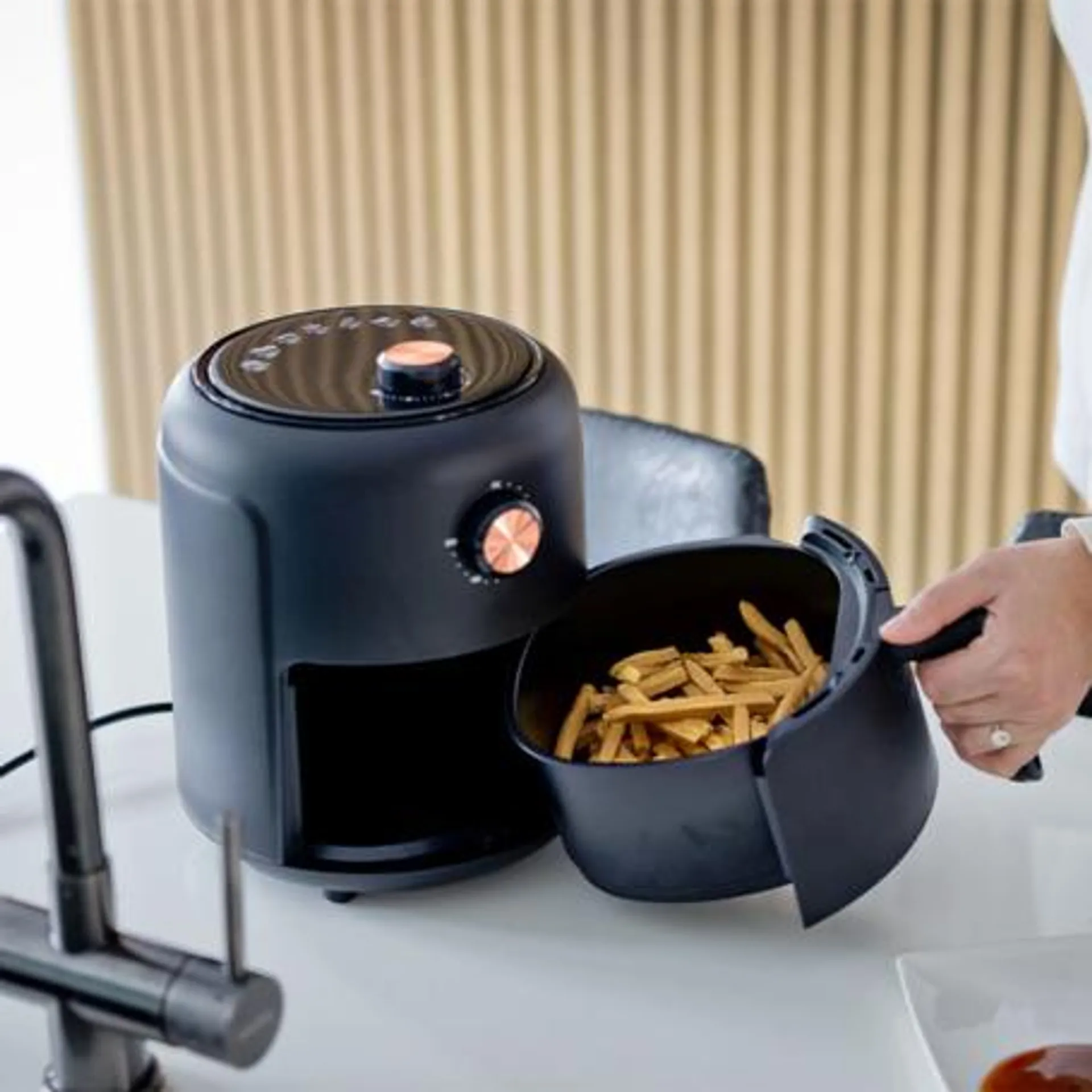 Mini Airfryer - 2.6 Liter