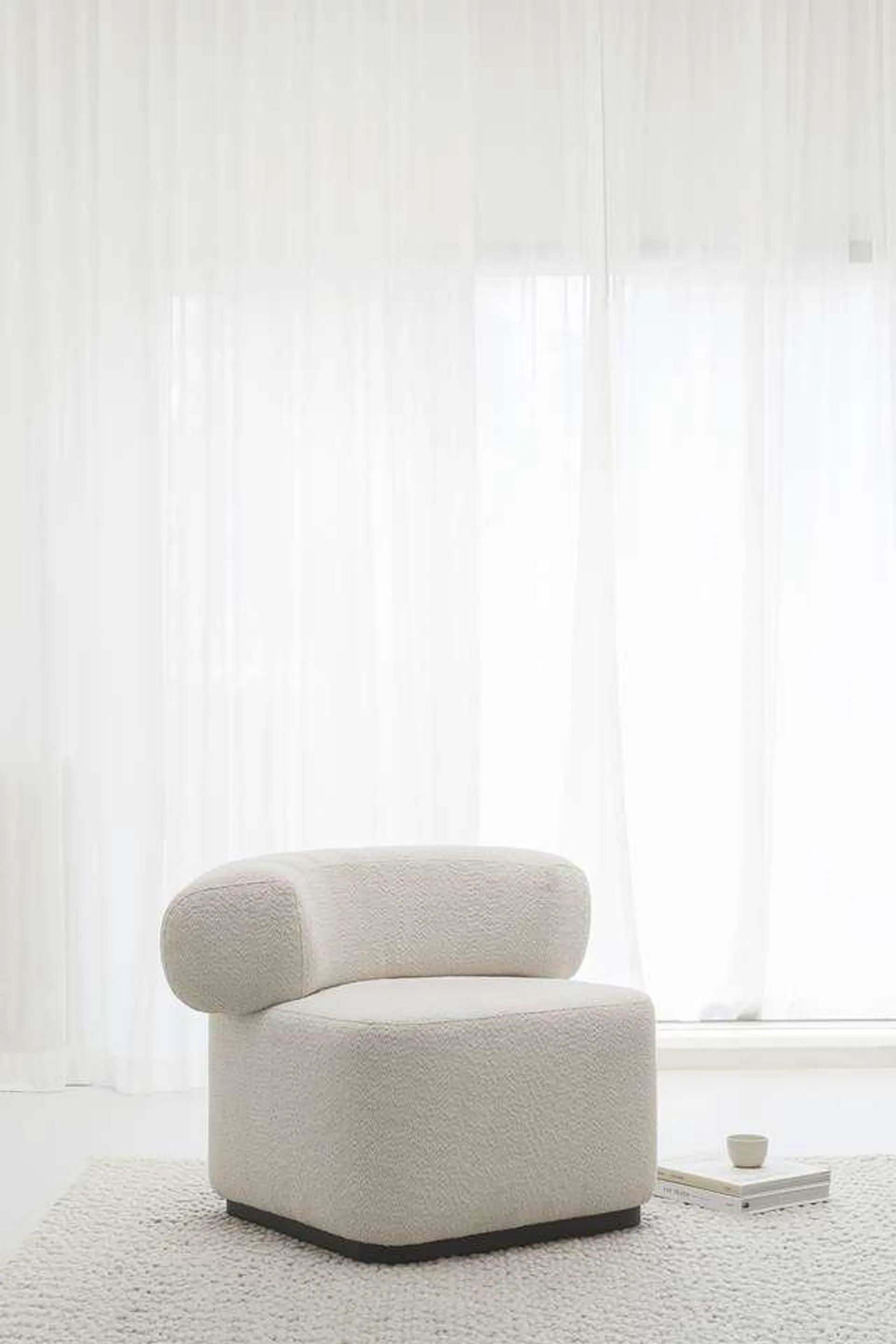 Studio HENK fauteuil Luna lounge chair