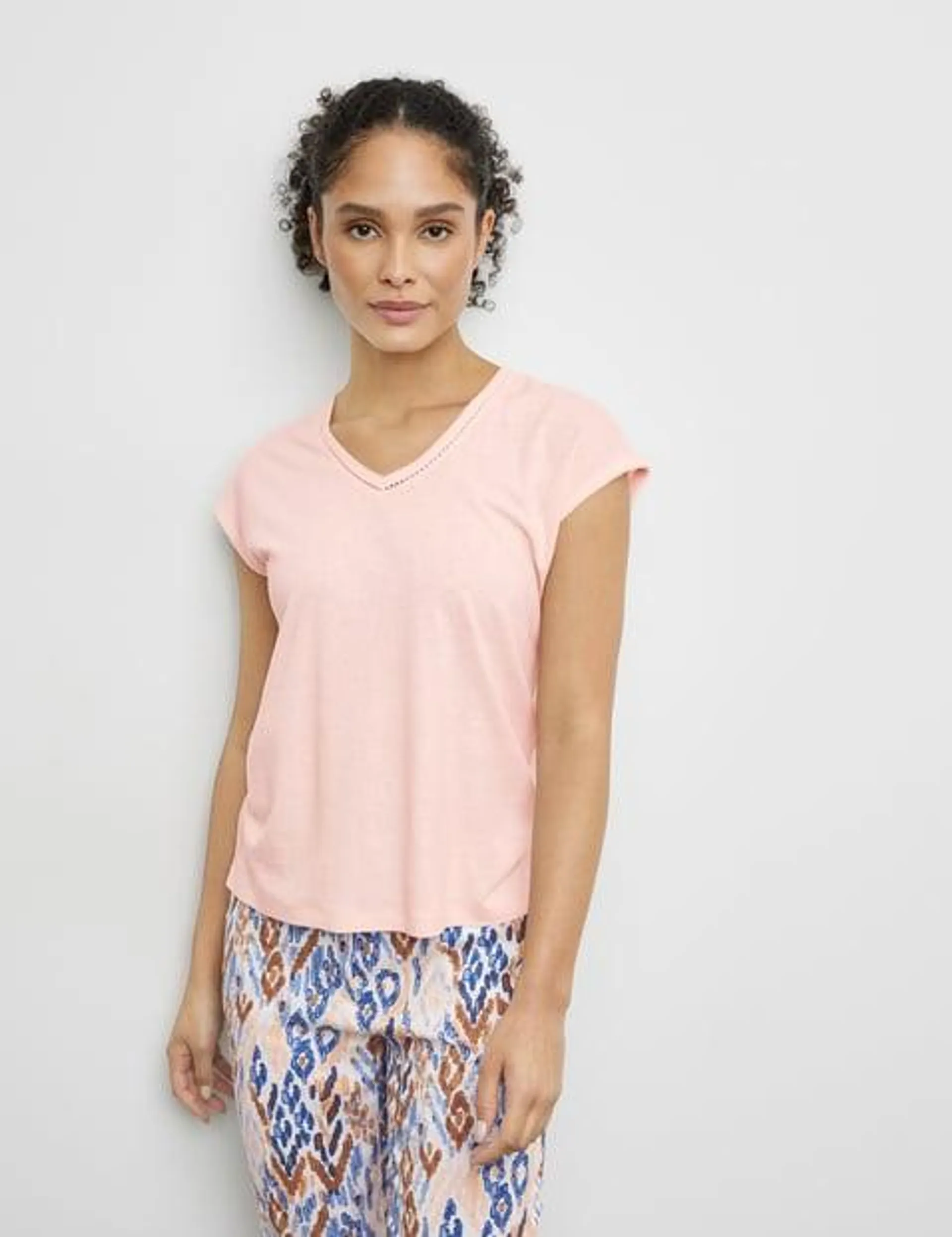 Shirt met korte mouwen en chiffon rand