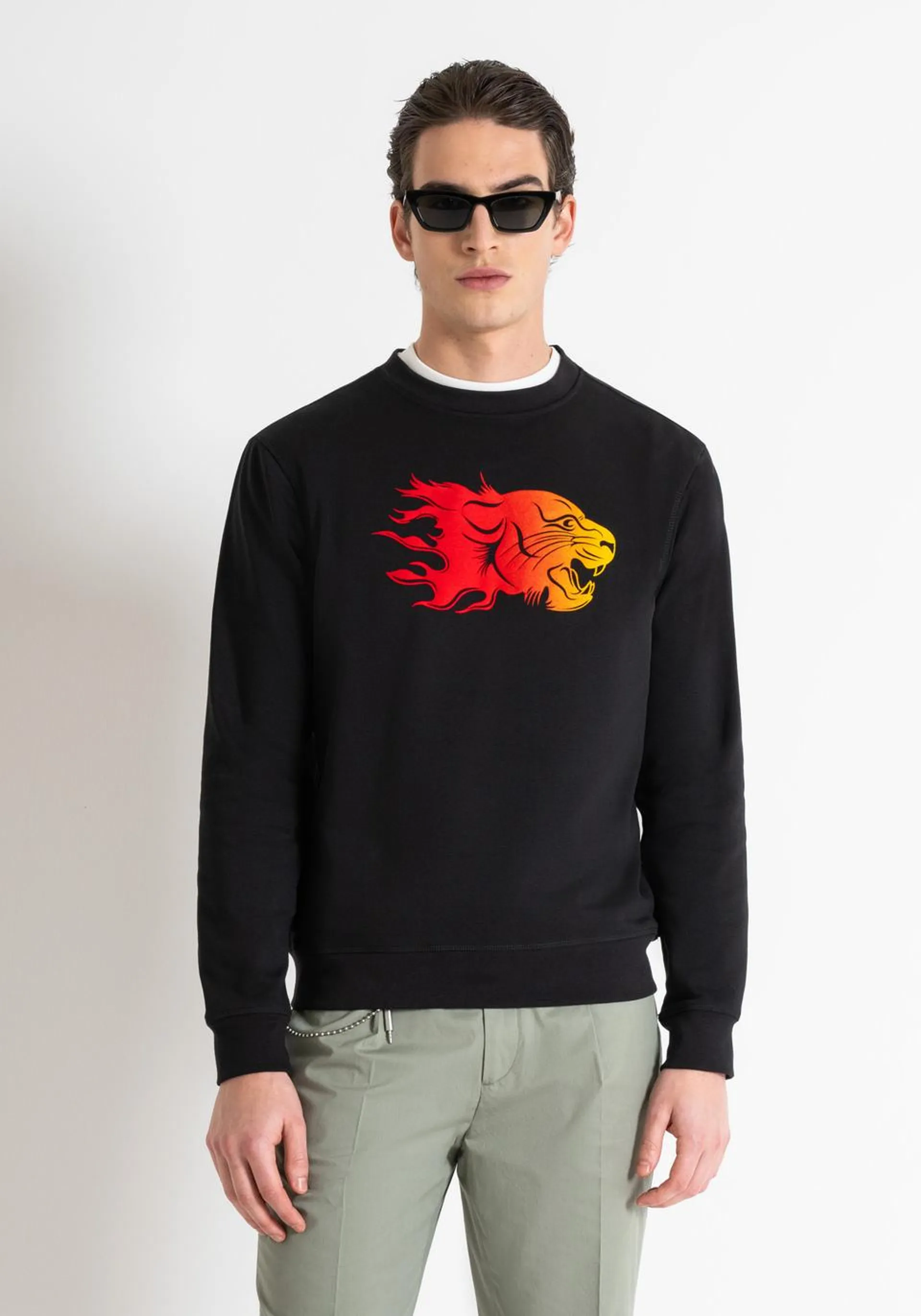 REGULAR FIT SWEATSHIRT IN COTTON BLEND WITH SUSTAINABLE POLYESTER WITH FLOCK PRINT