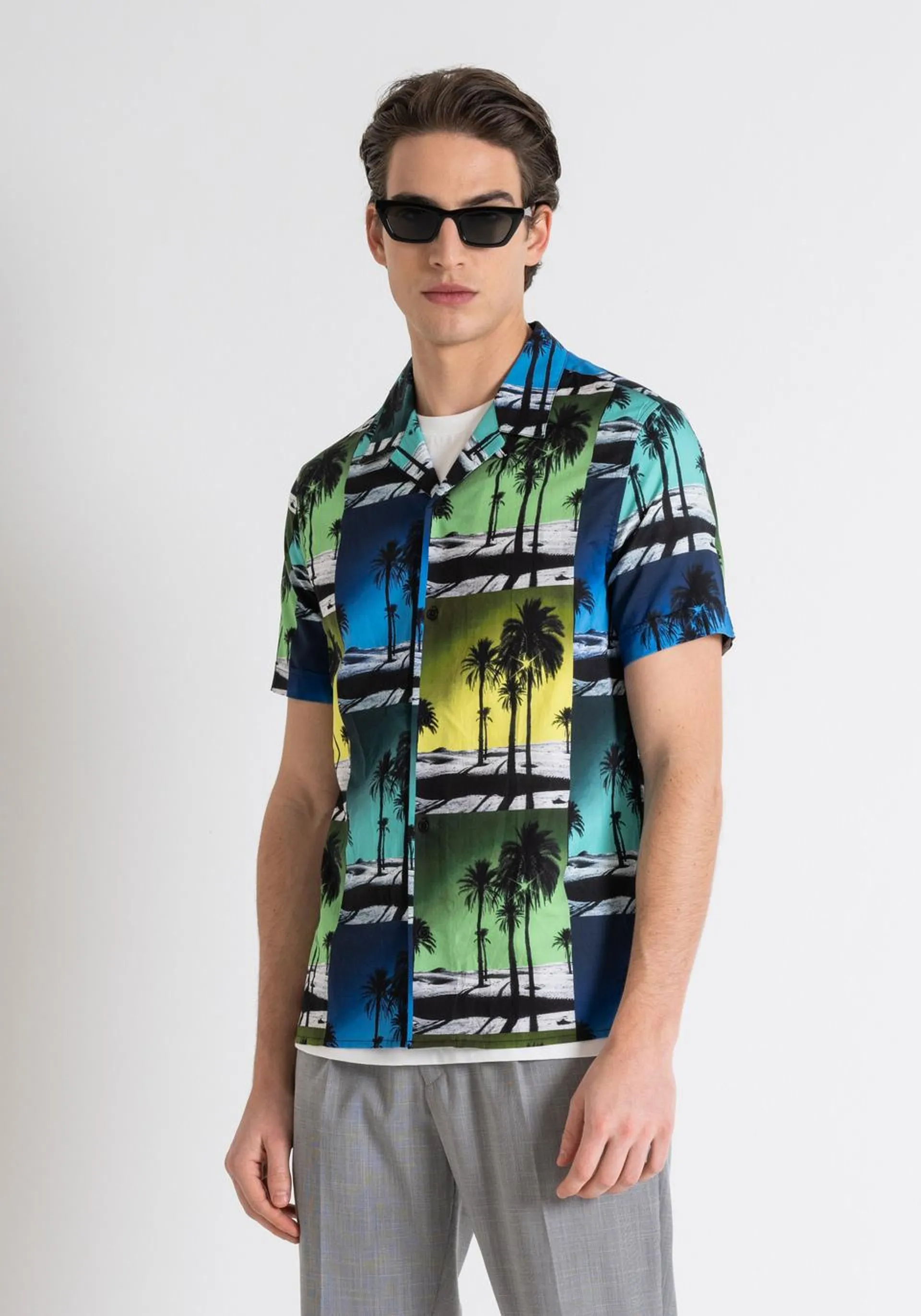 REGULAR STRAIGHT FIT "HONOLULU" SHIRT WITH TROPICAL PRINT