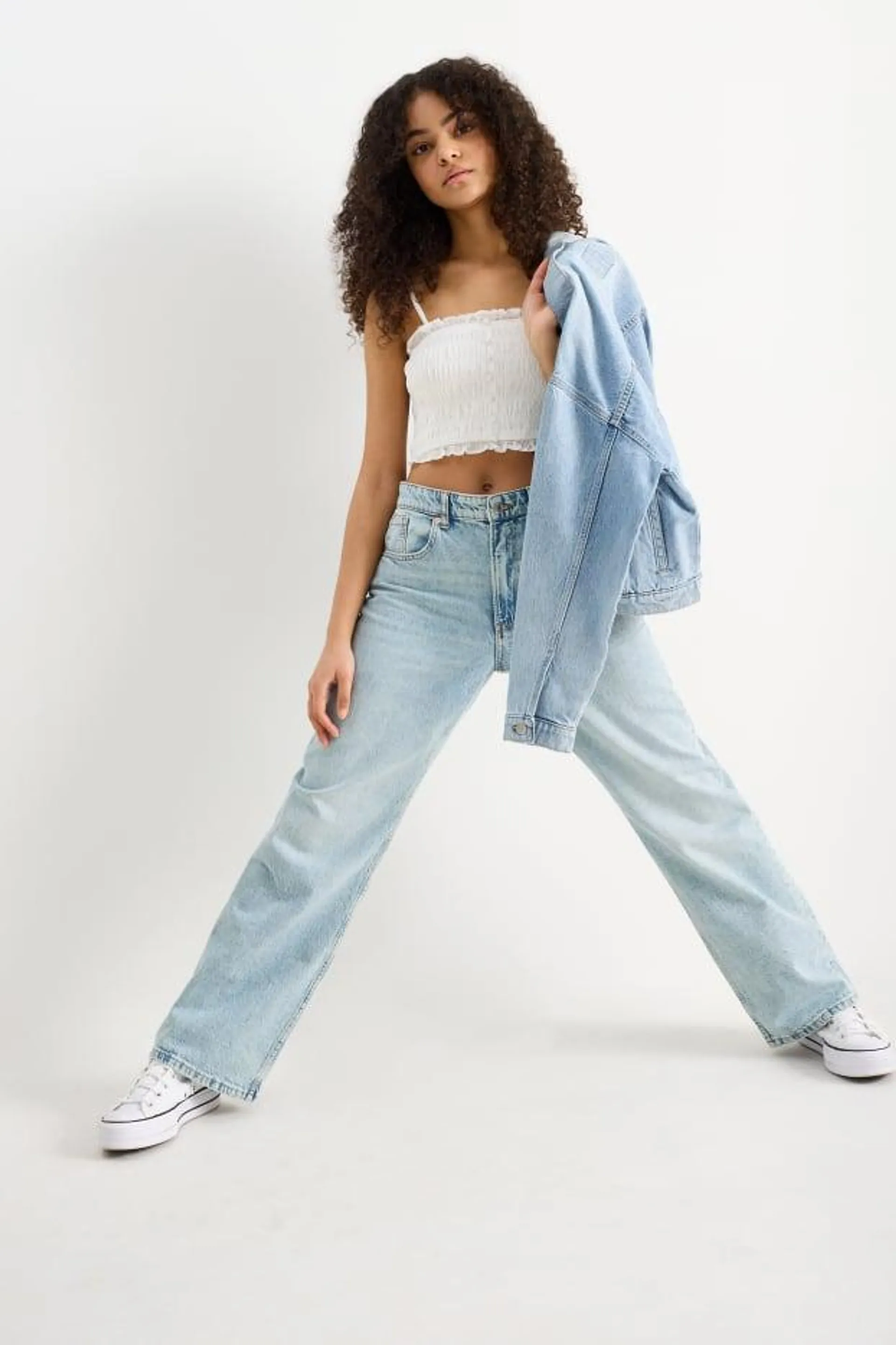 Baggy jeans - mid-rise waist