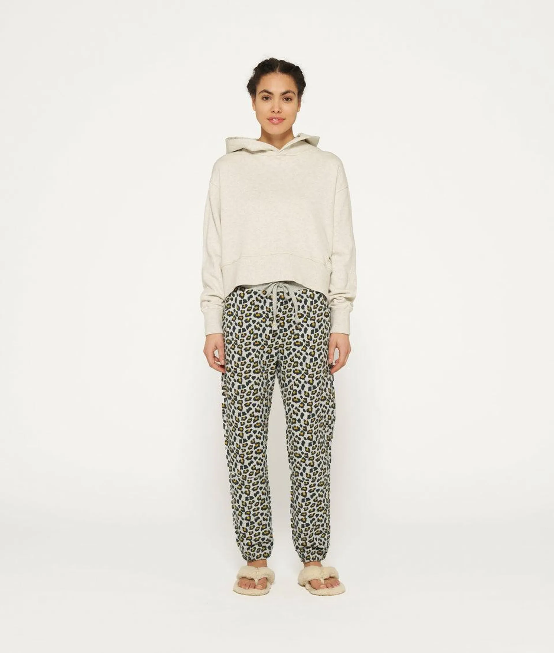 cropped jogger leopard