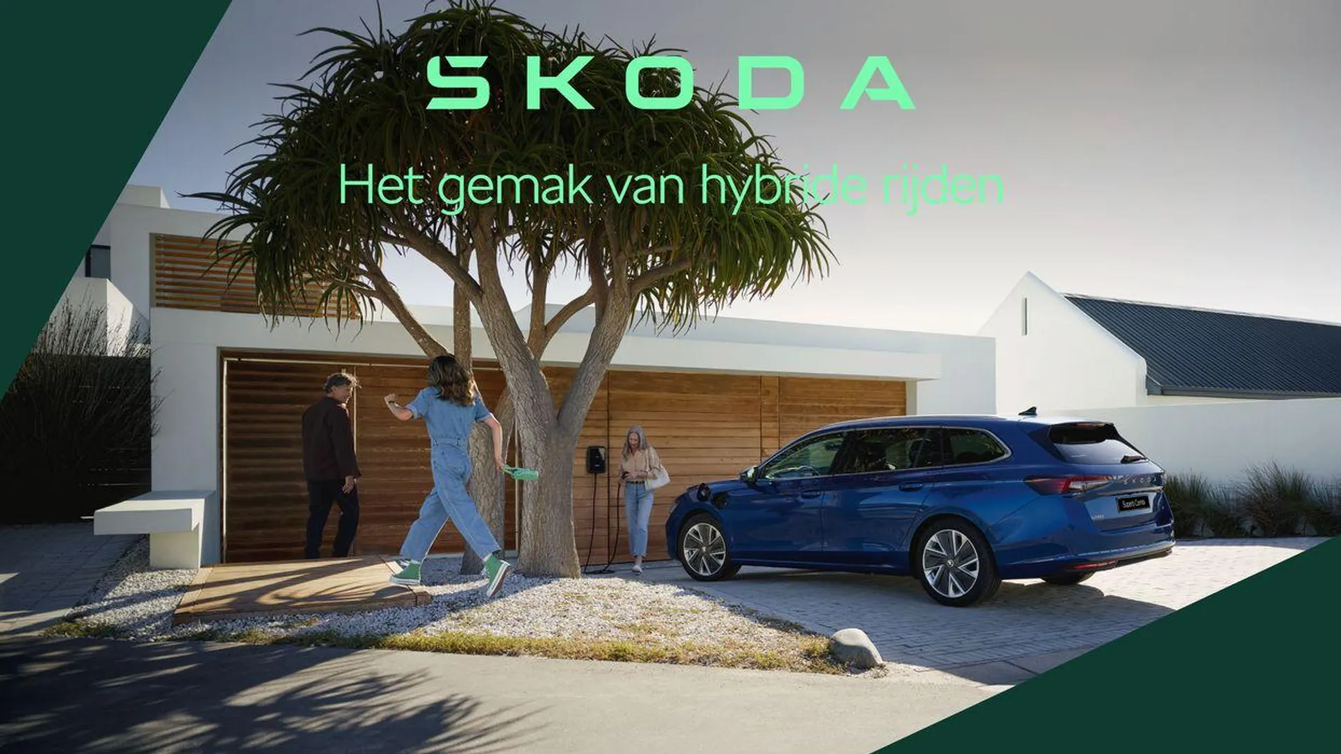 Škoda Plug in-hybride brochure van 13 augustus tot 13 augustus 2025 - Folder pagina 1