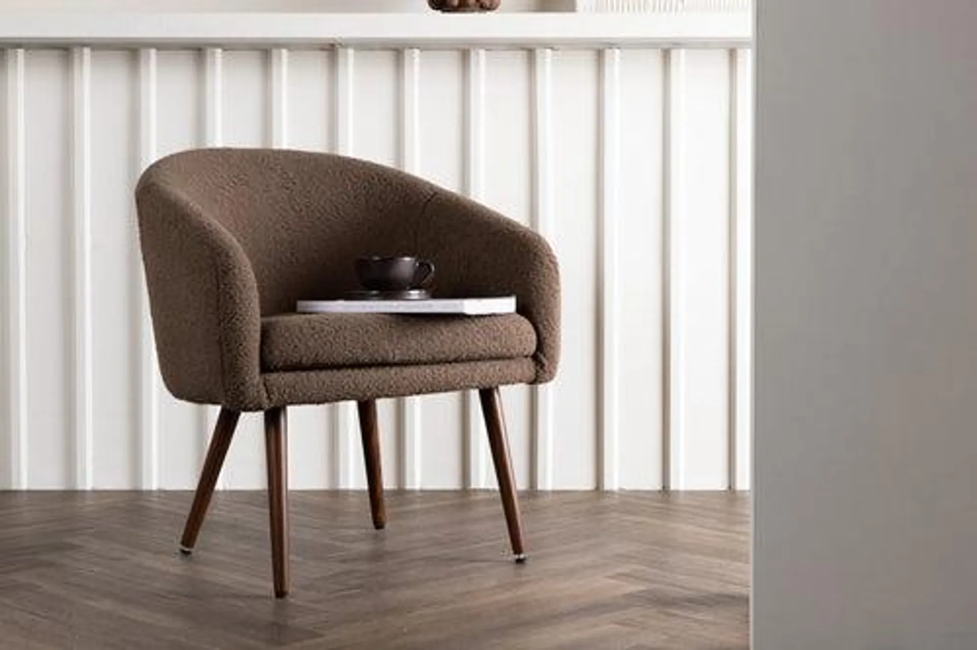 Rebellenclub fauteuil inga - bruin