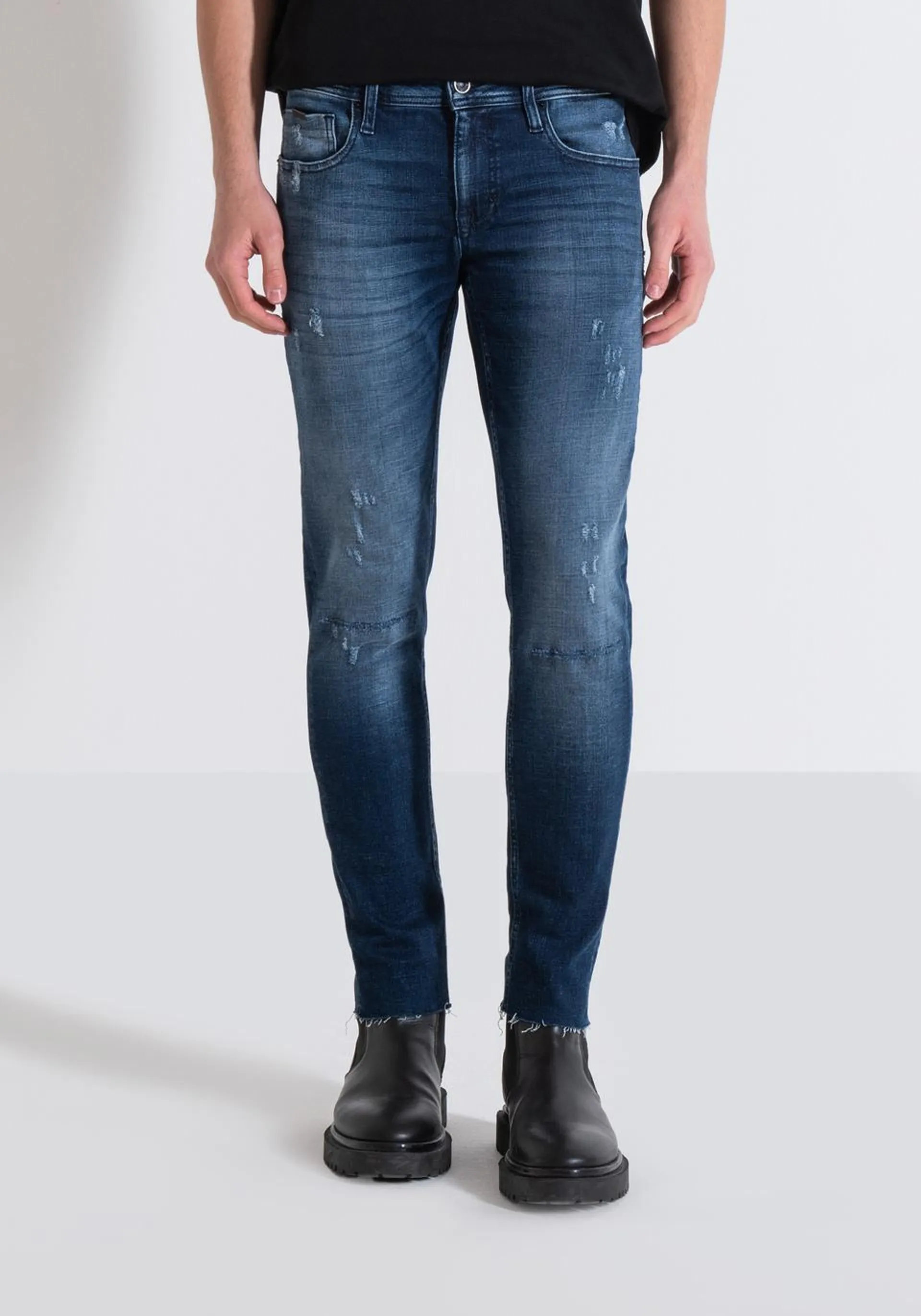 "MERCURY" SUPER SKINNY FIT JEANS IN MEDIUM WASH STRETCH DENIM