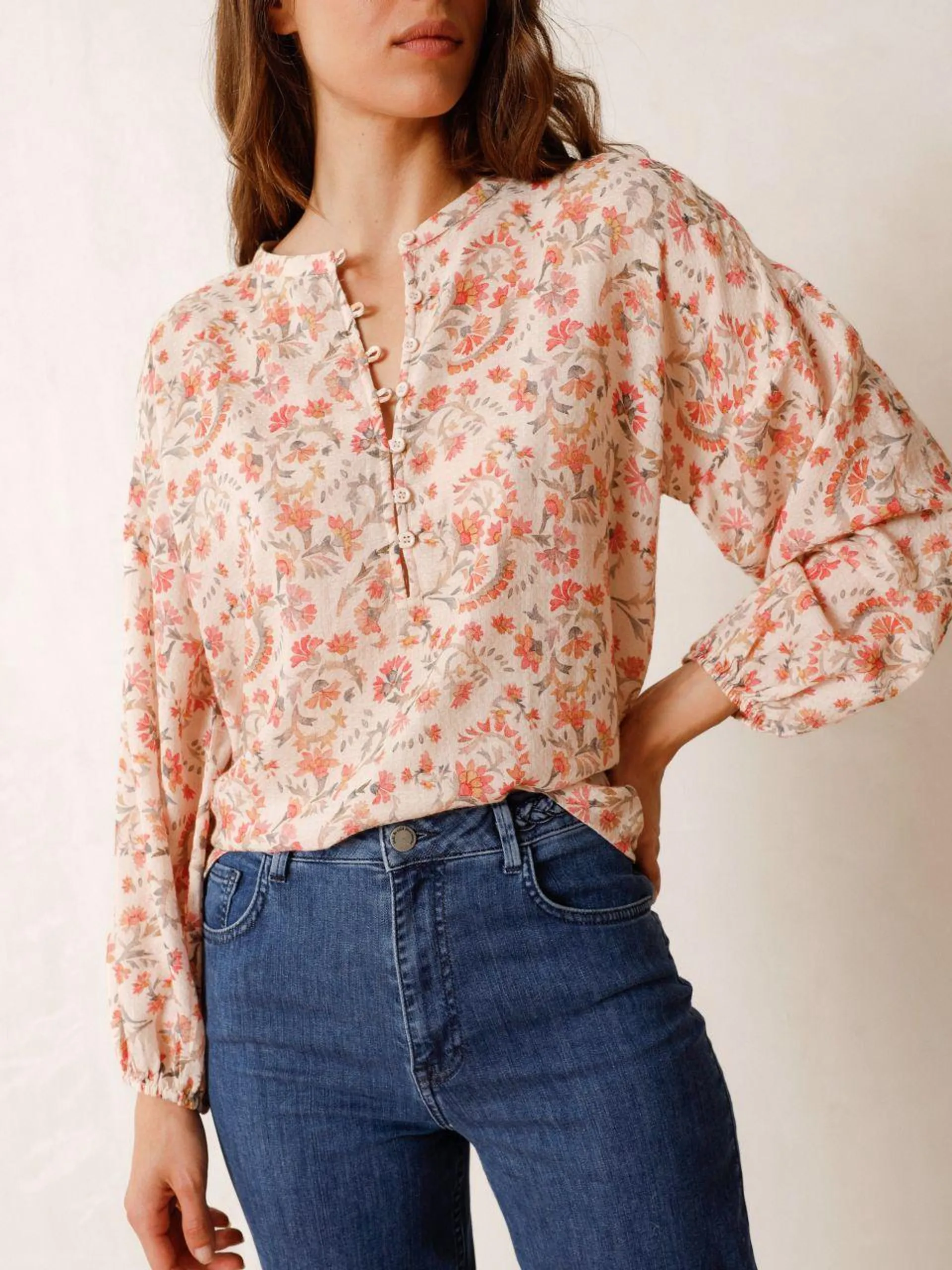 FLOWING MULTICOLOR BLOUSE