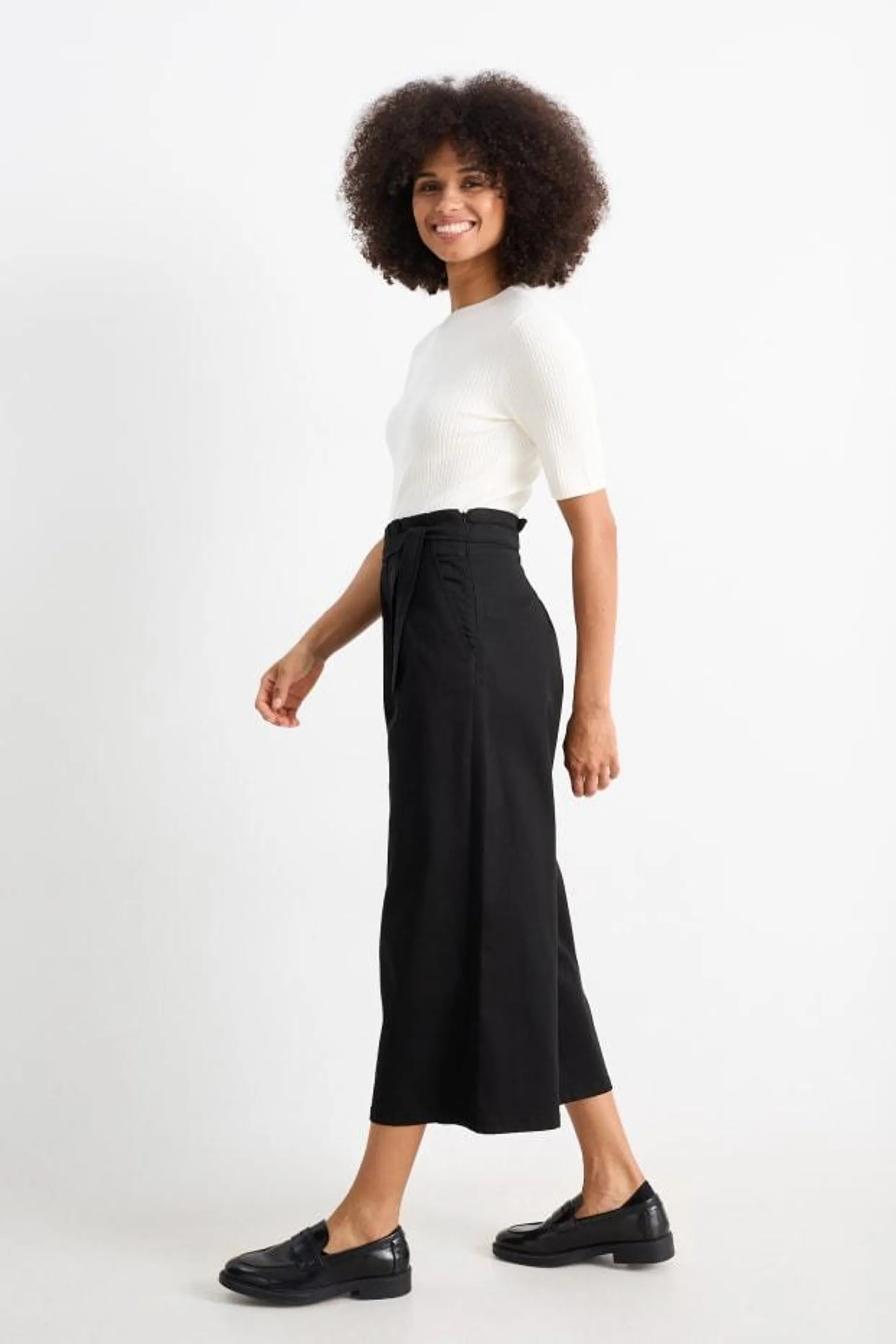 Cloth trousers - high waist - wide leg