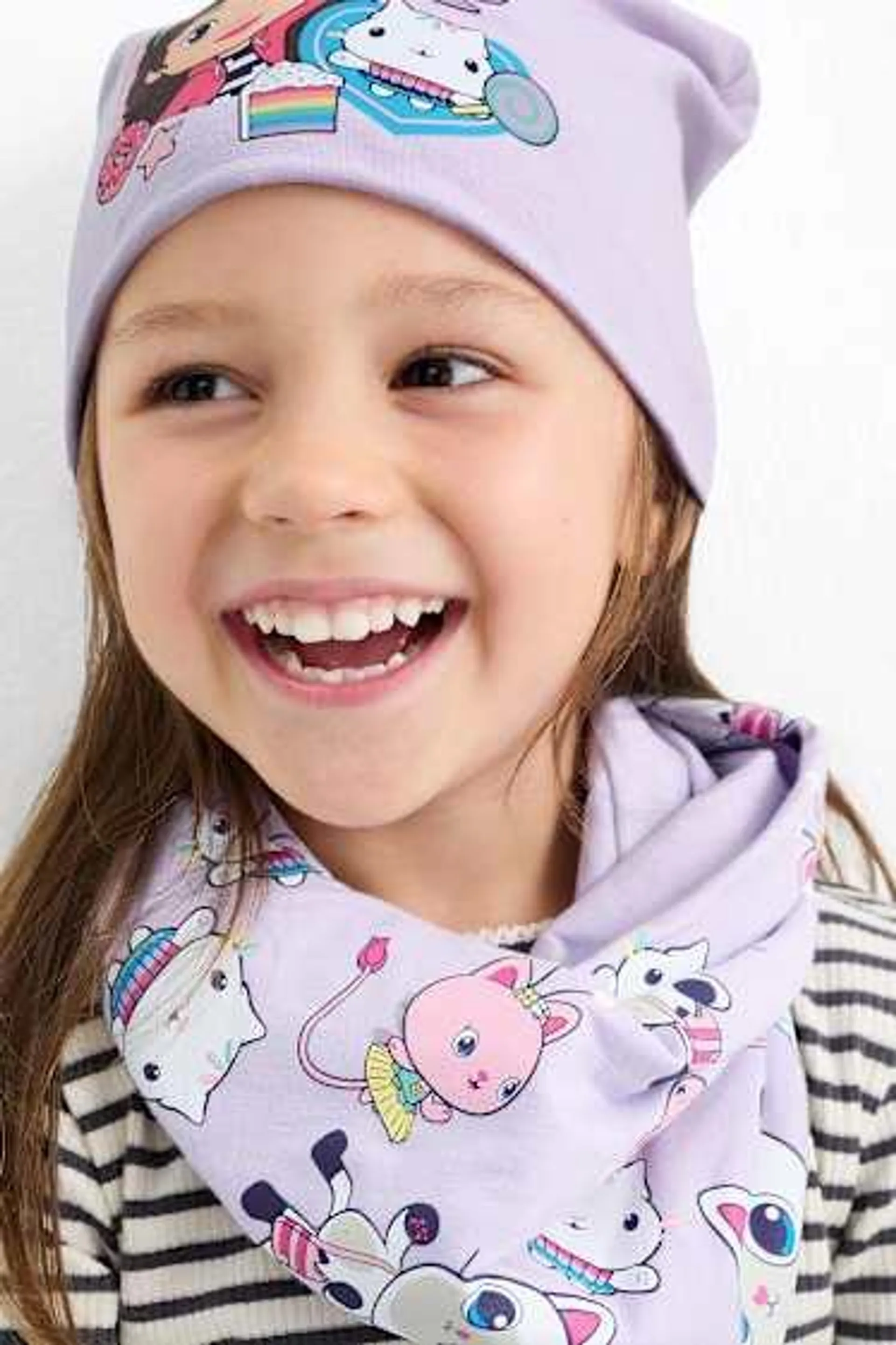 Gabby's Dollhouse - set - snood and beanie - 2 piece