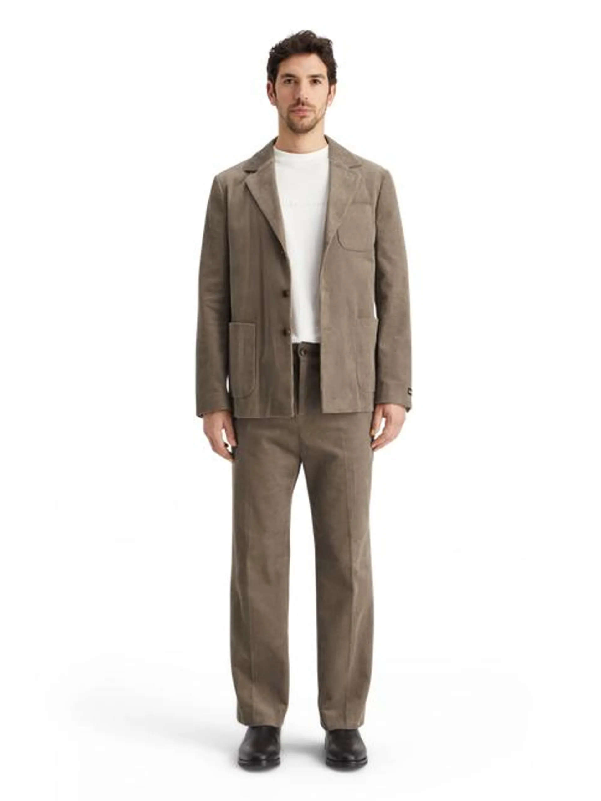 Unconstructed relaxed 3-button corduroy blazer