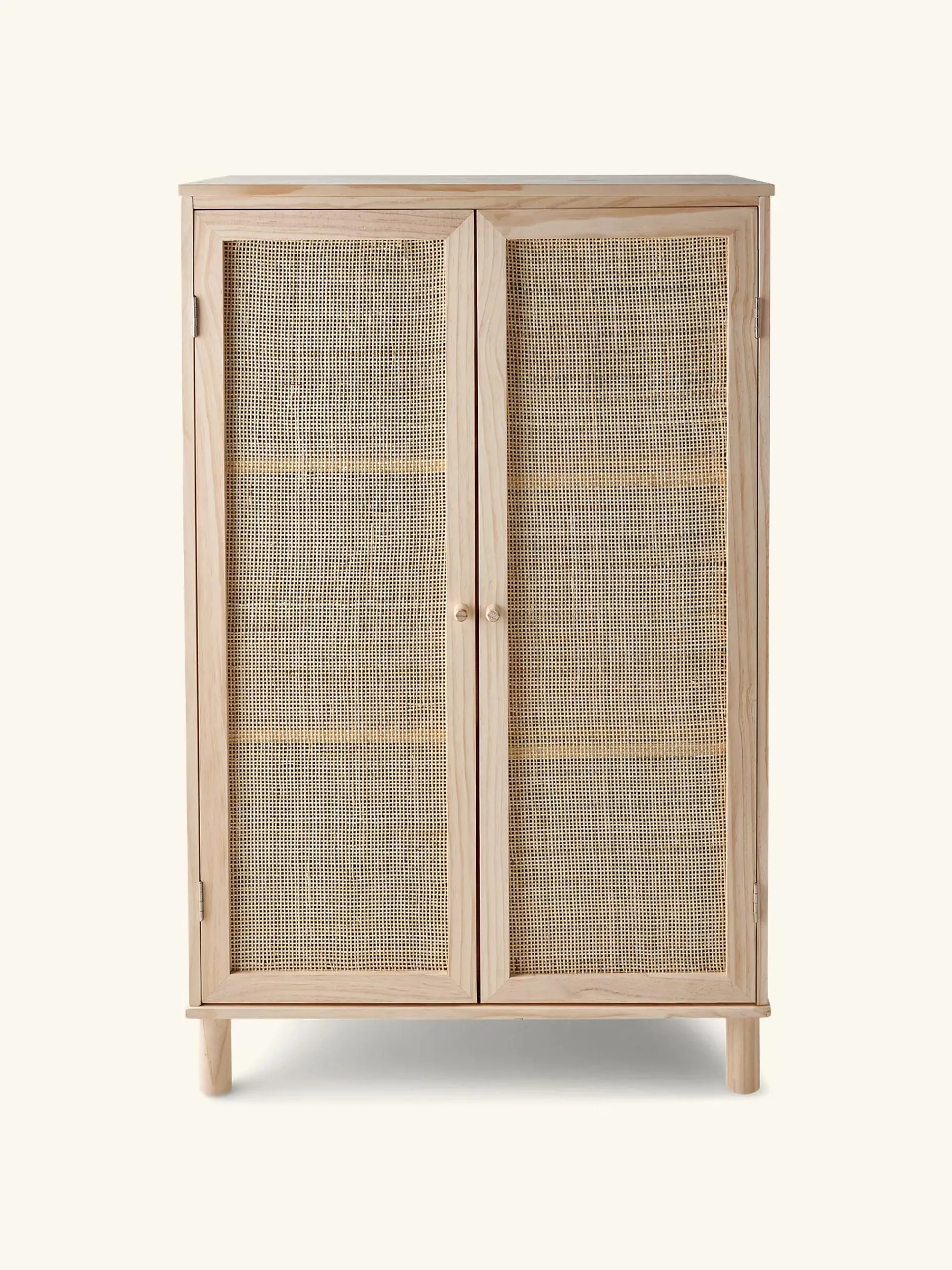 Holzschrank