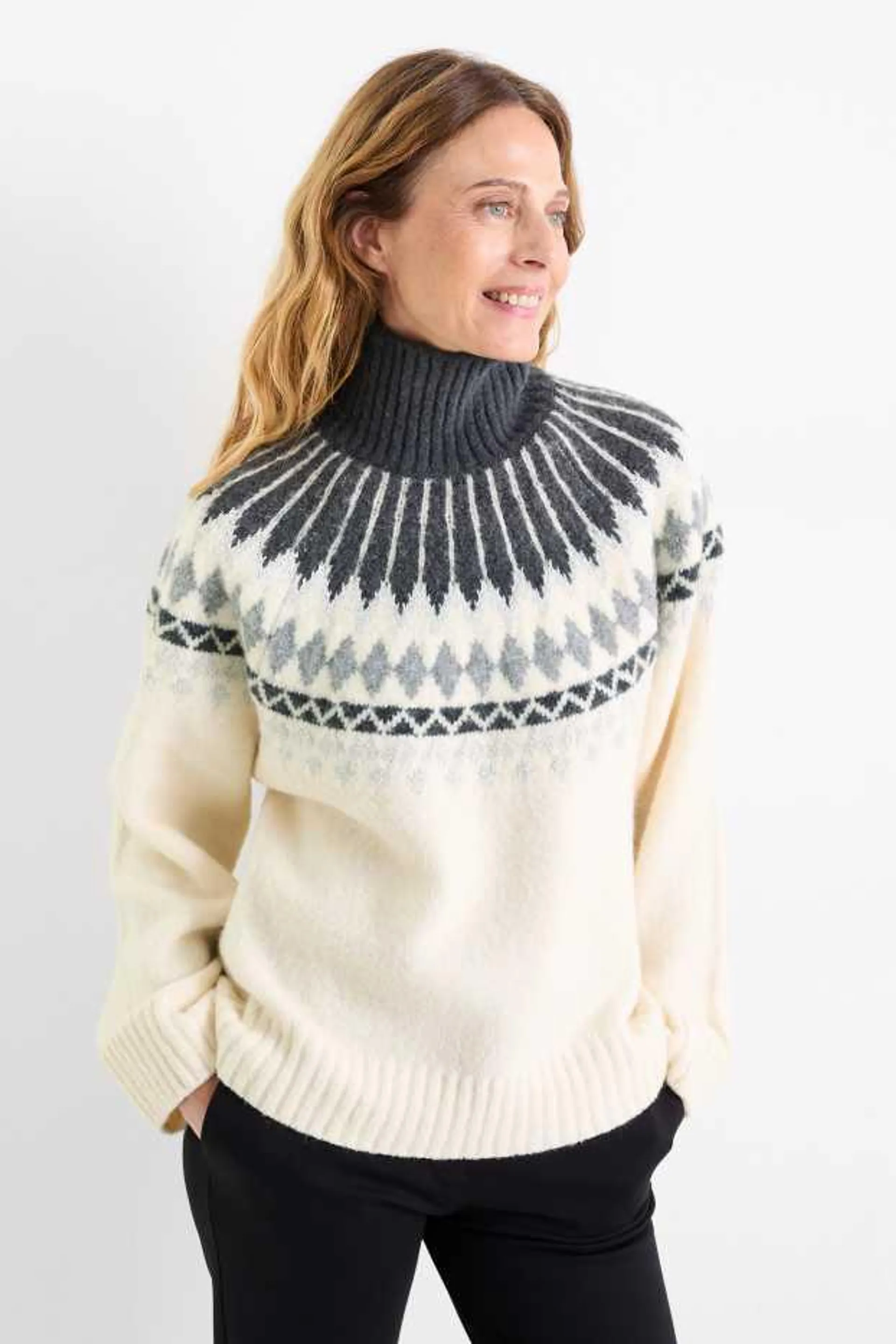 Polo neck jumper - patterned