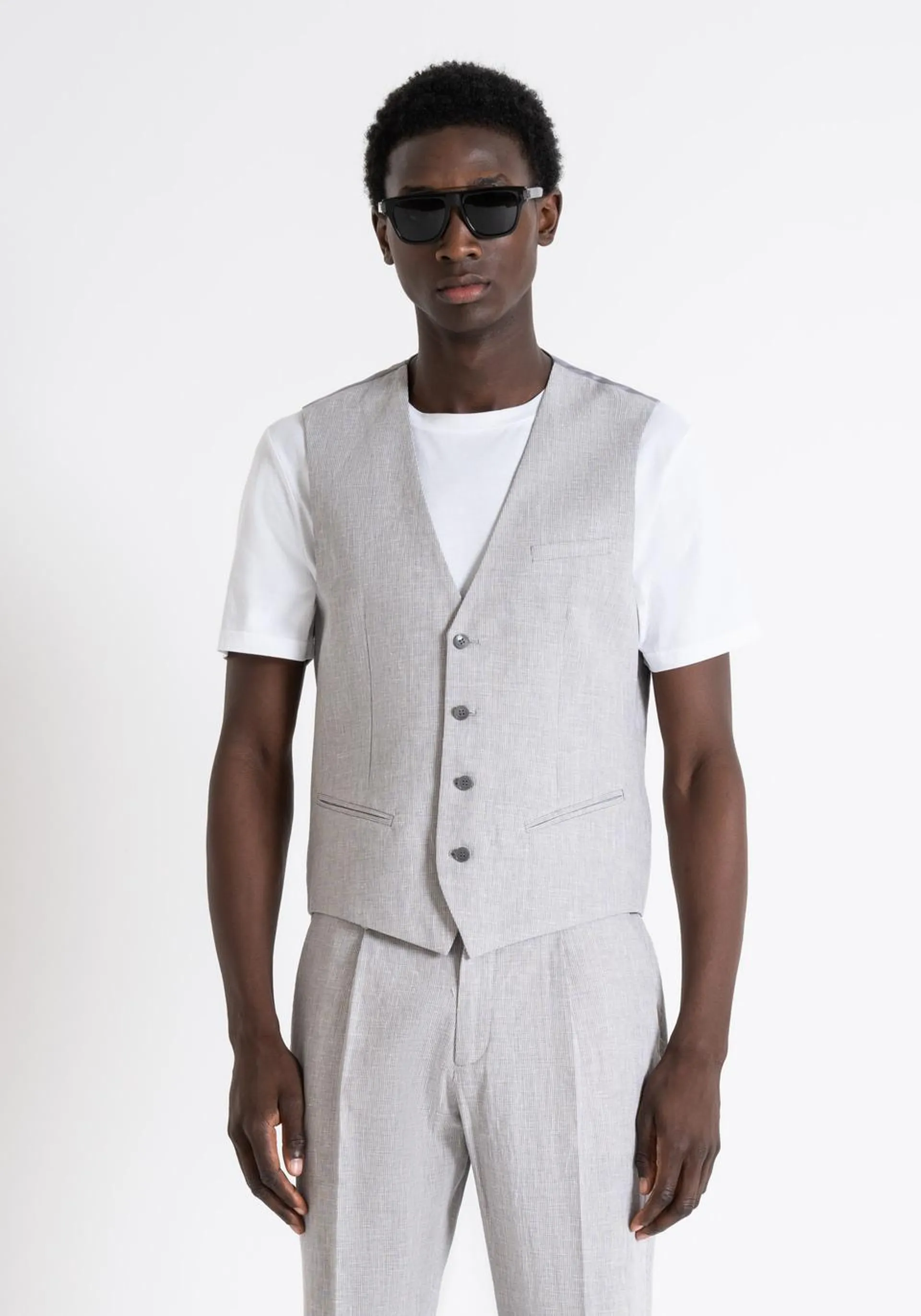 SLIM FIT VEST IN LINEN COTTON