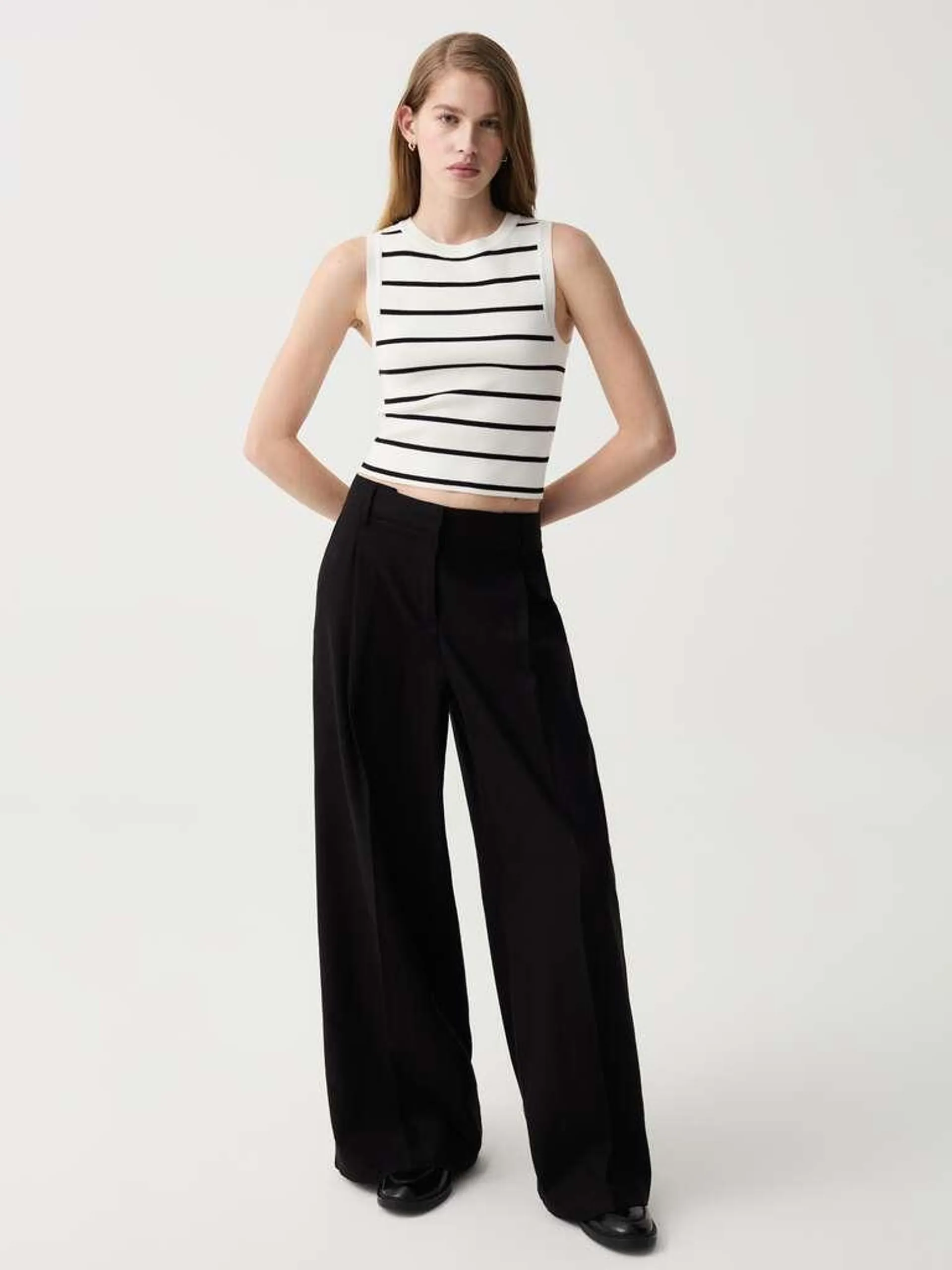 Black Wide-leg palazzo trousers with darts