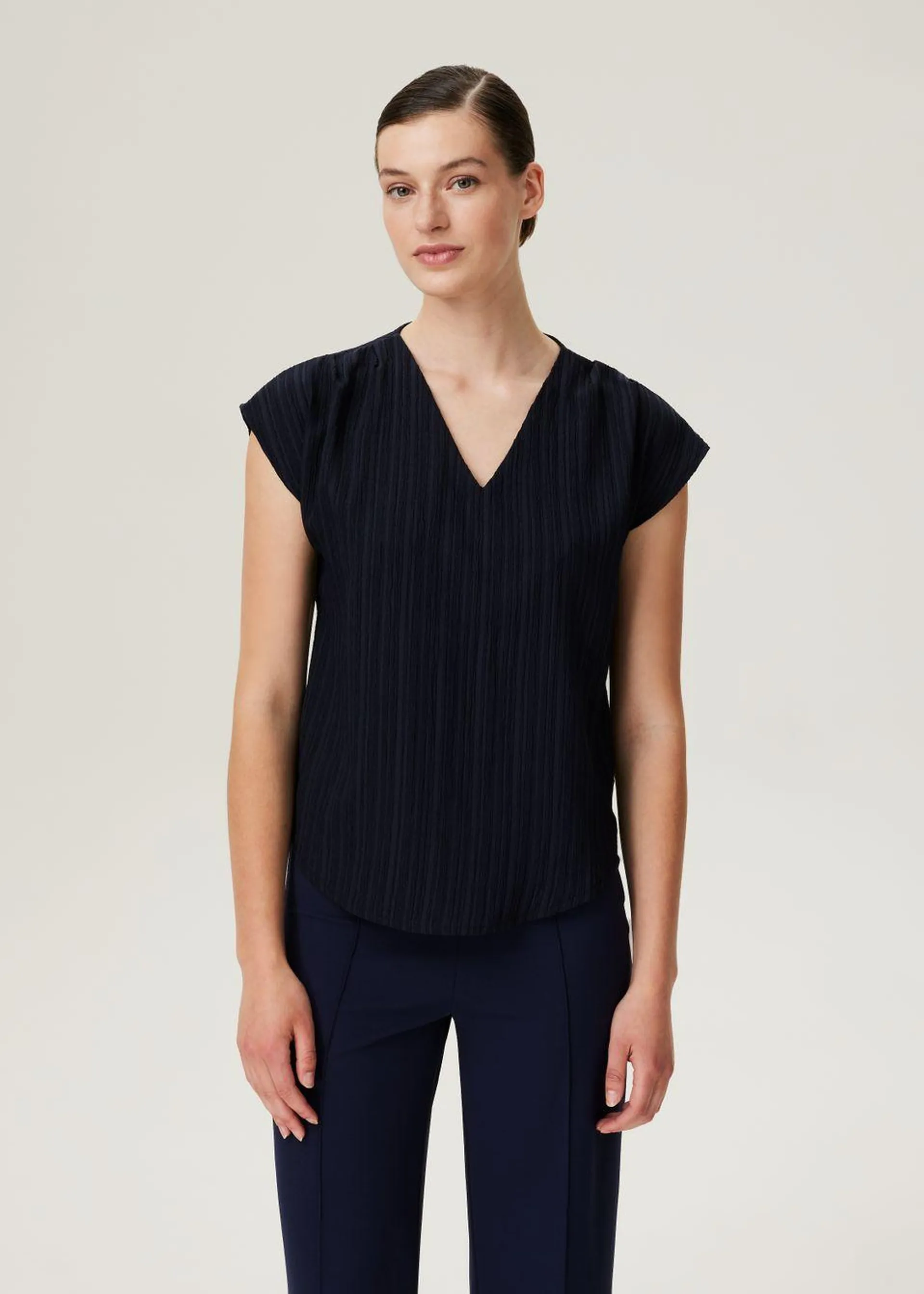 Crincle V Neck Top