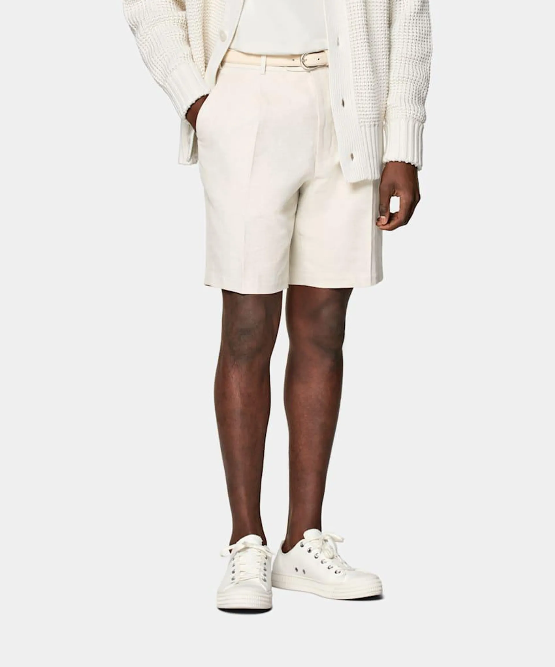 An elevated take on casual shorts, this sand-colored pair features a single pleat and is tailored to a high-rise waist in a regular fit for added comfort.