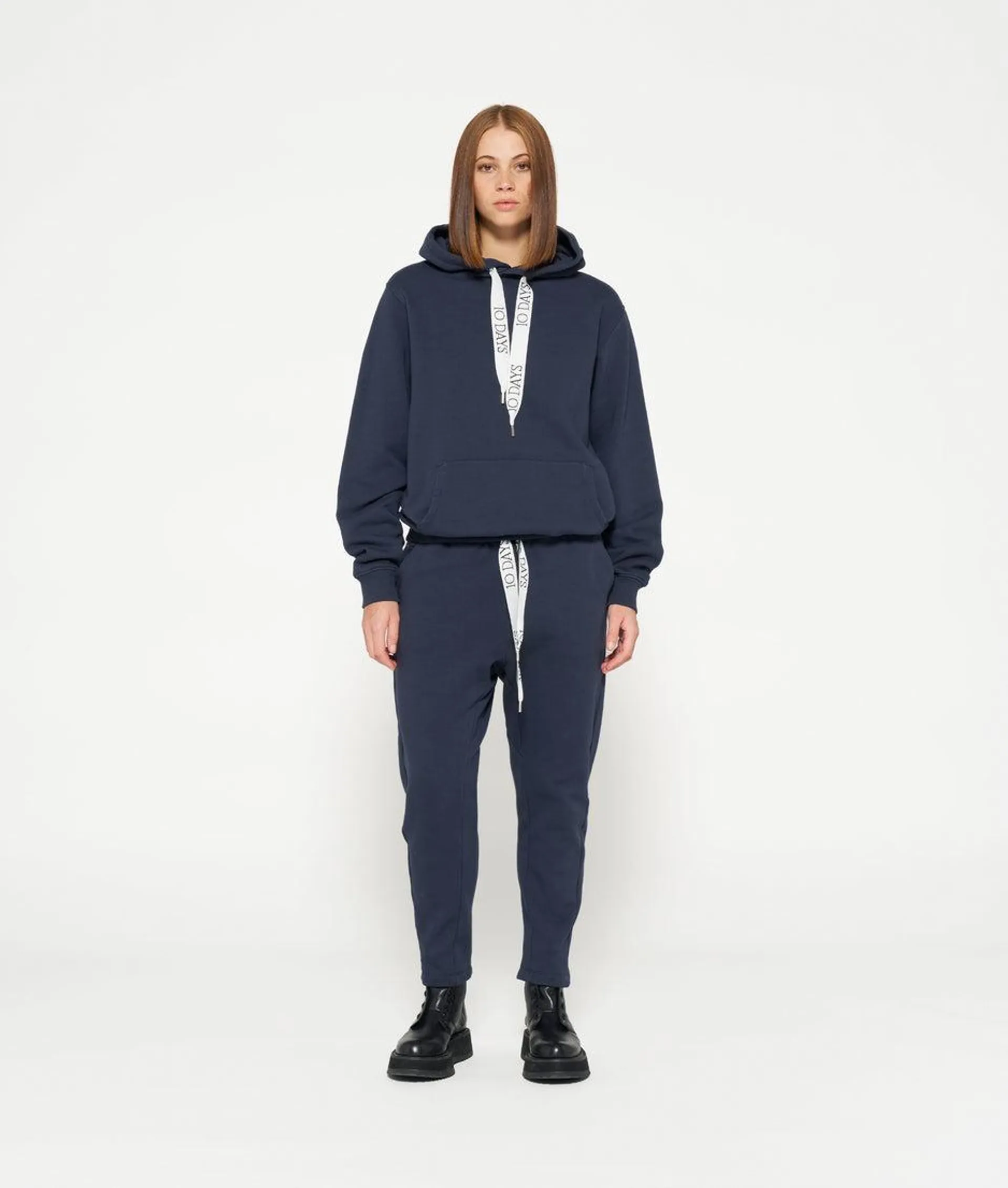 statement jogger