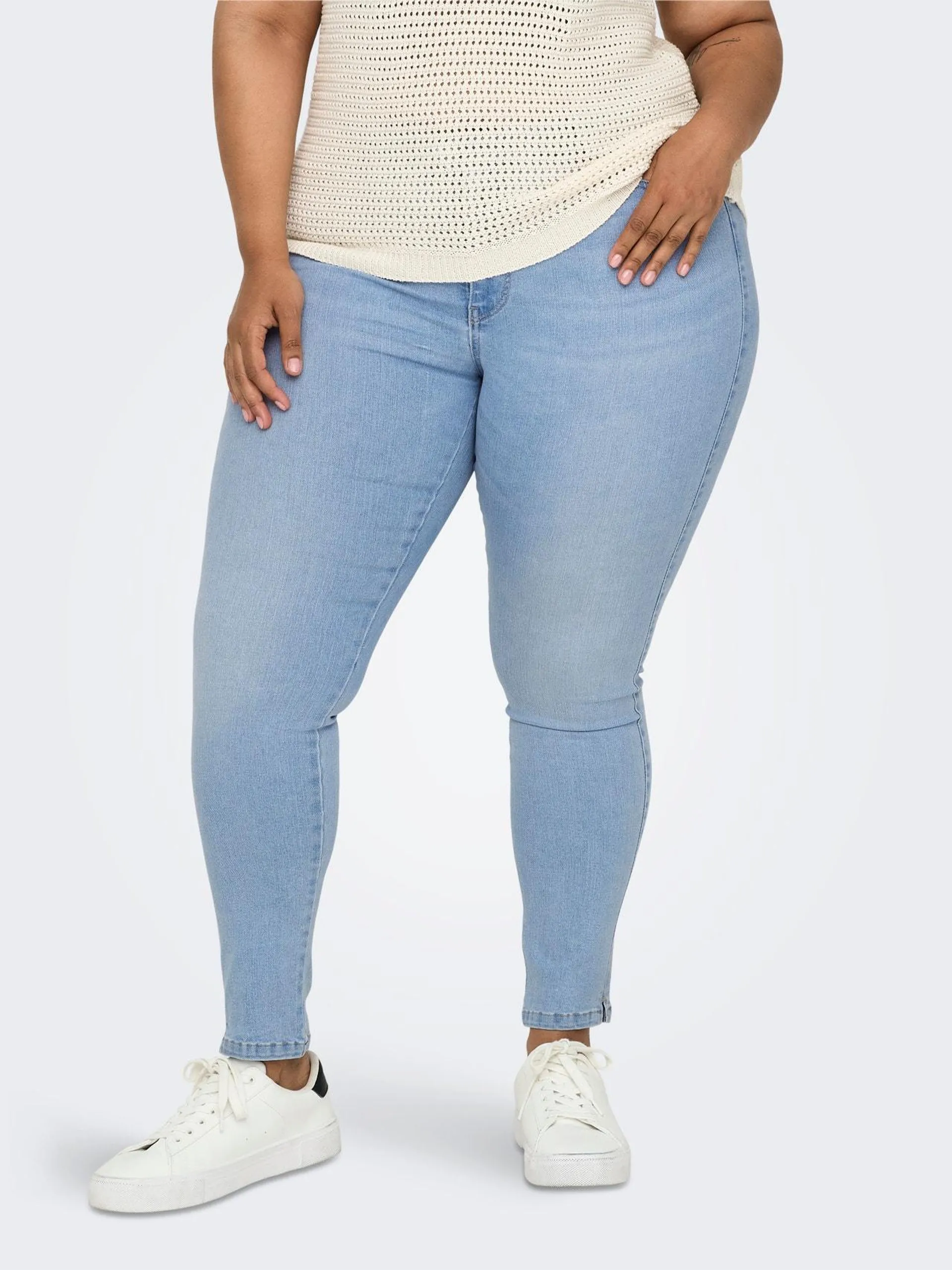 Skinny fit Mid waist Jeans