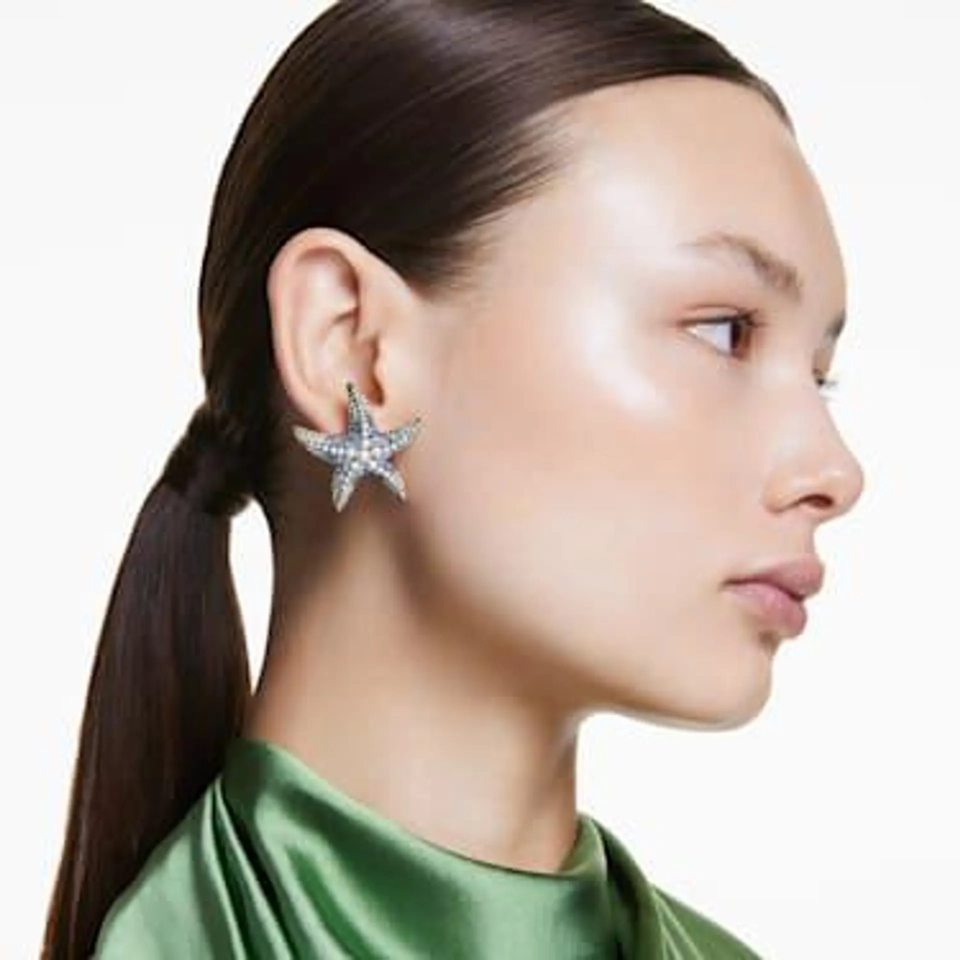 Idyllia stud earrings