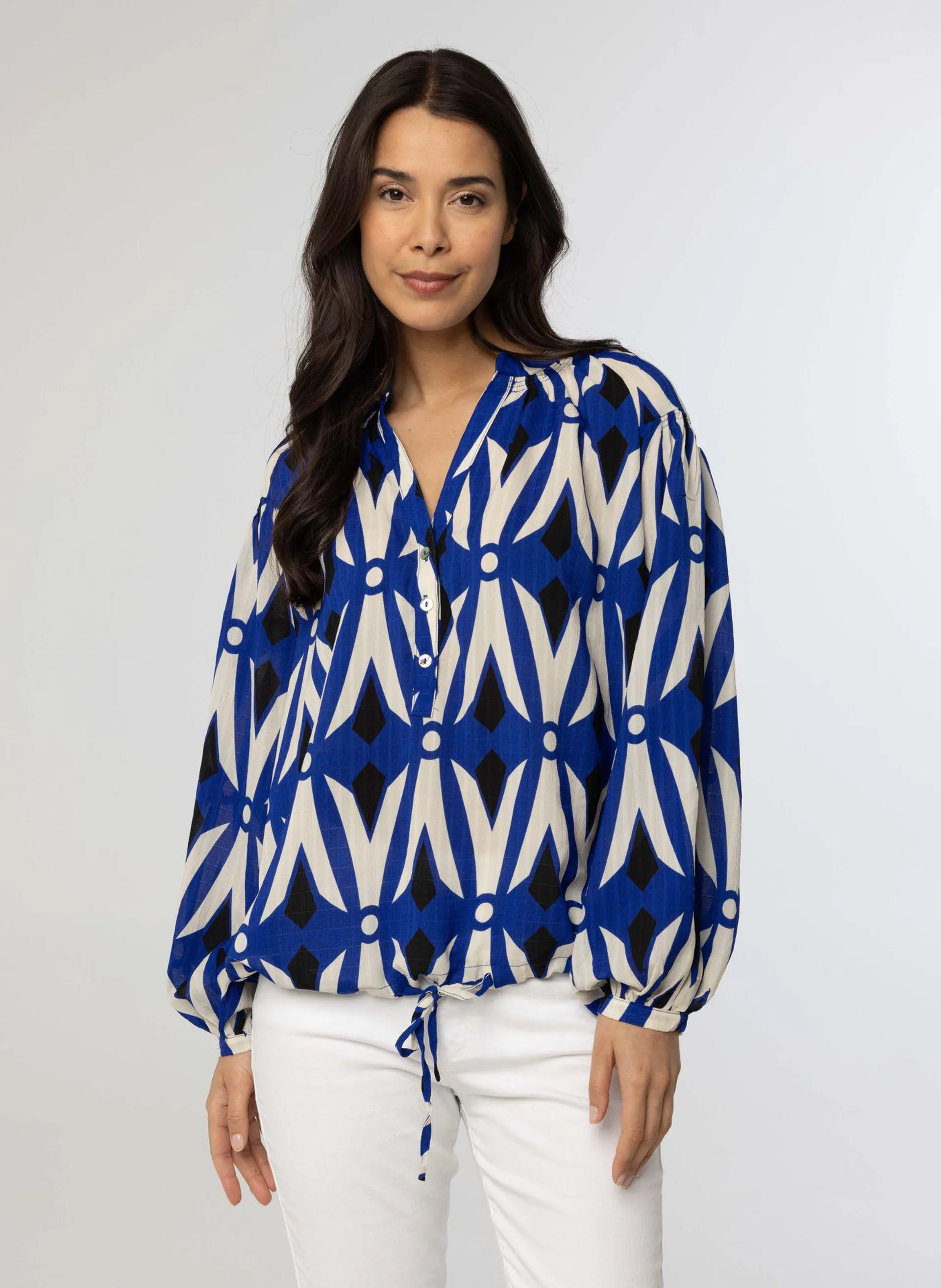 Kobaltblauwe blouse met pofmouwen