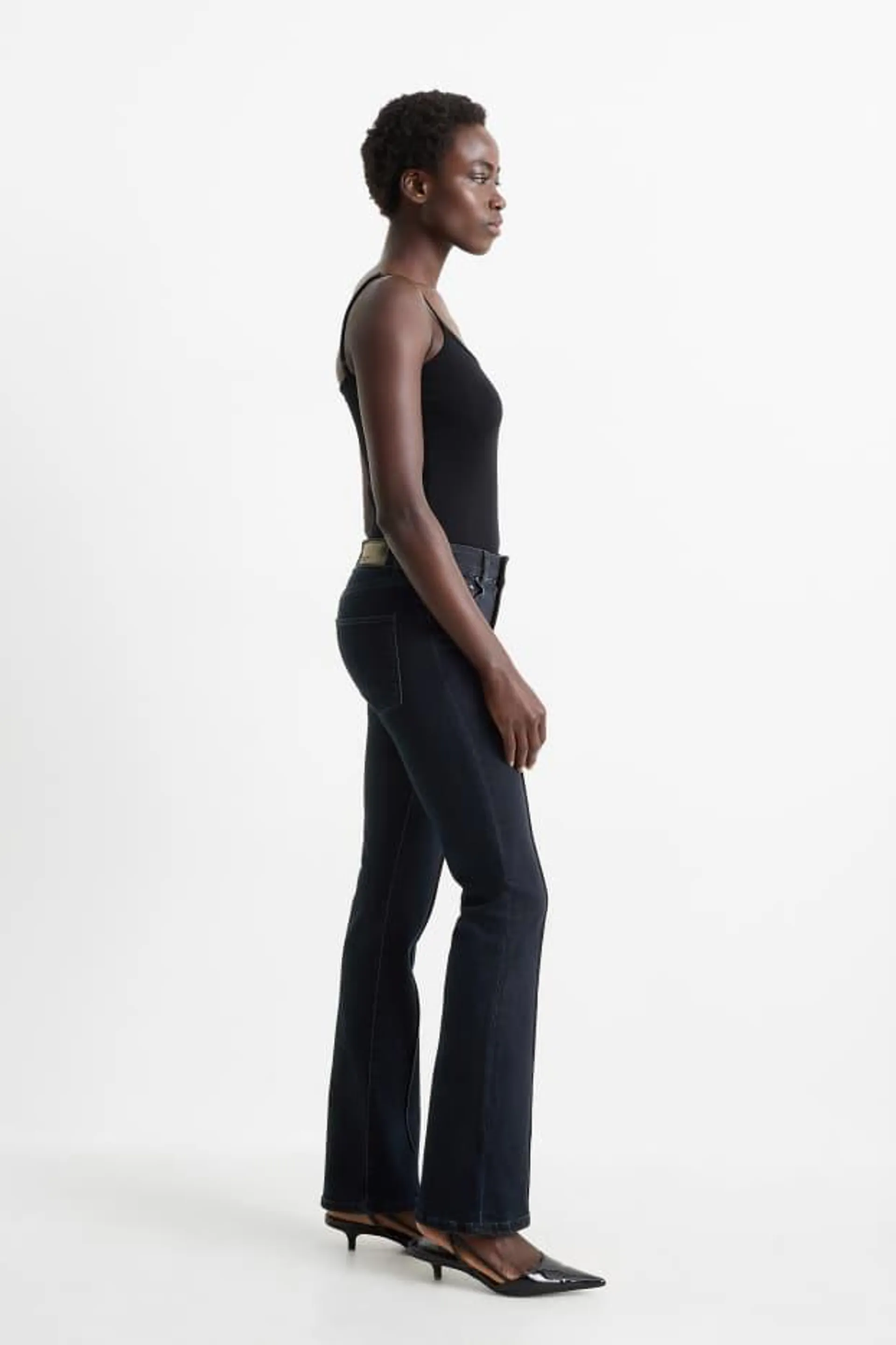 Bootcut jeans - mid waist - LYCRA®