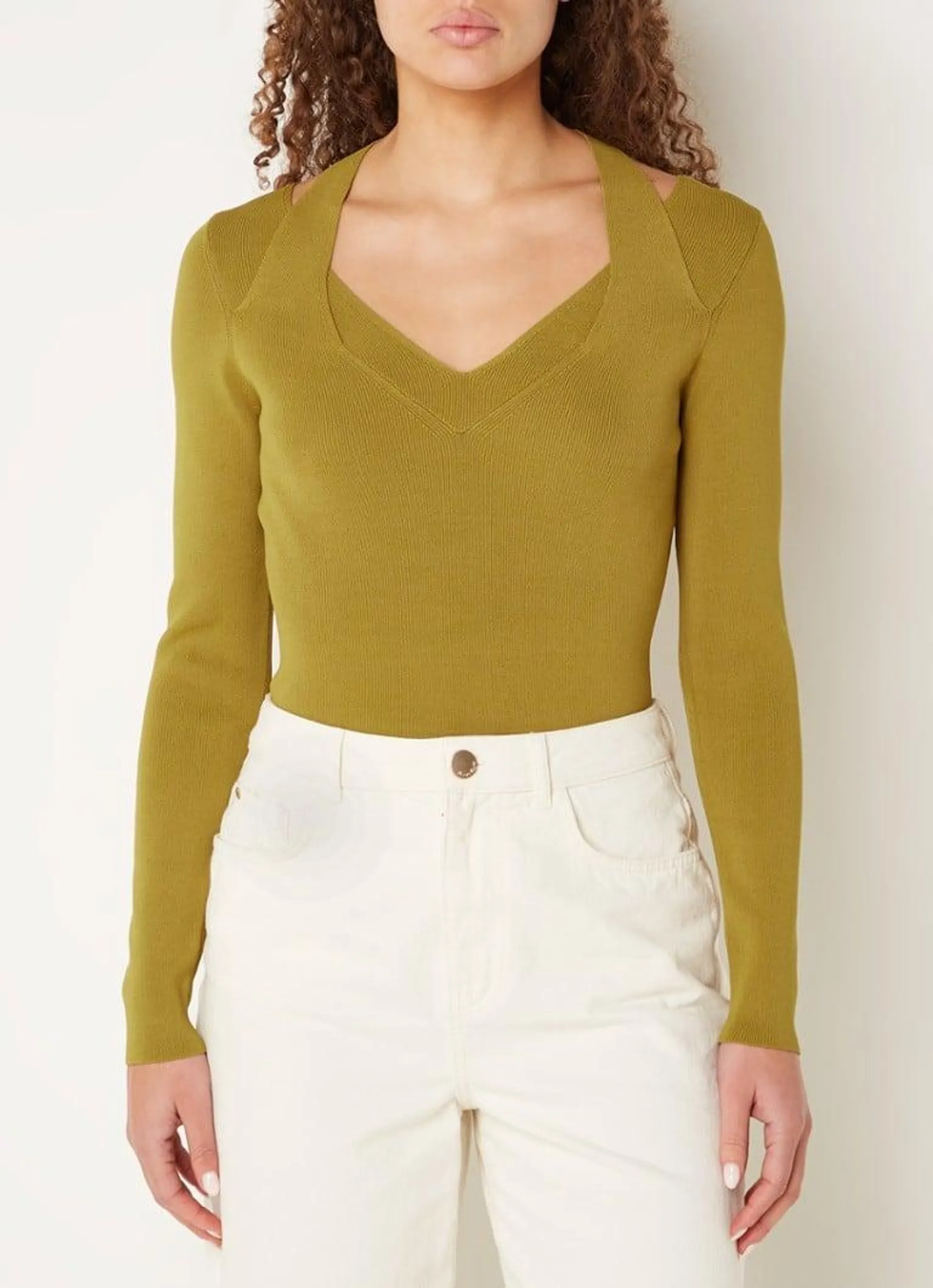 Emily ribgebreide top met cut-out detail