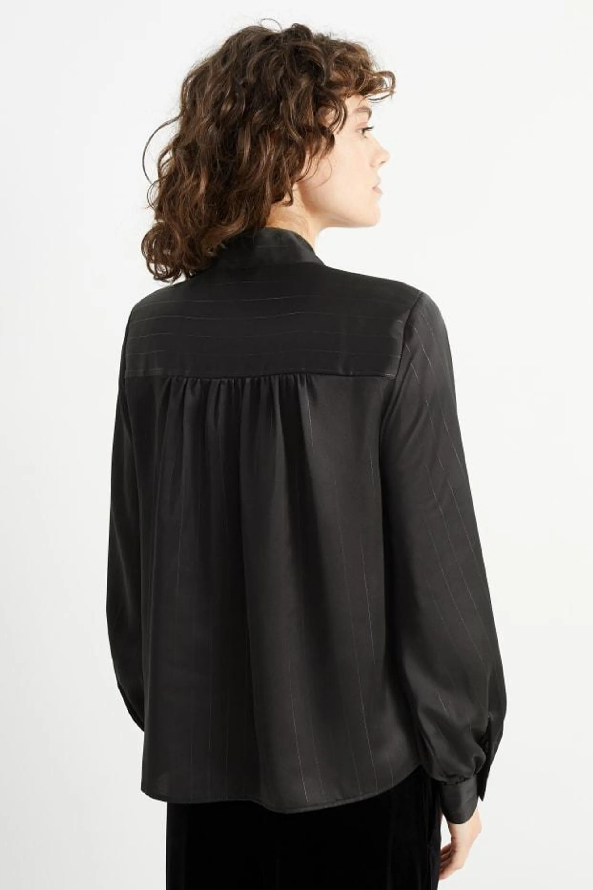 Satijnen blouse - gestreept