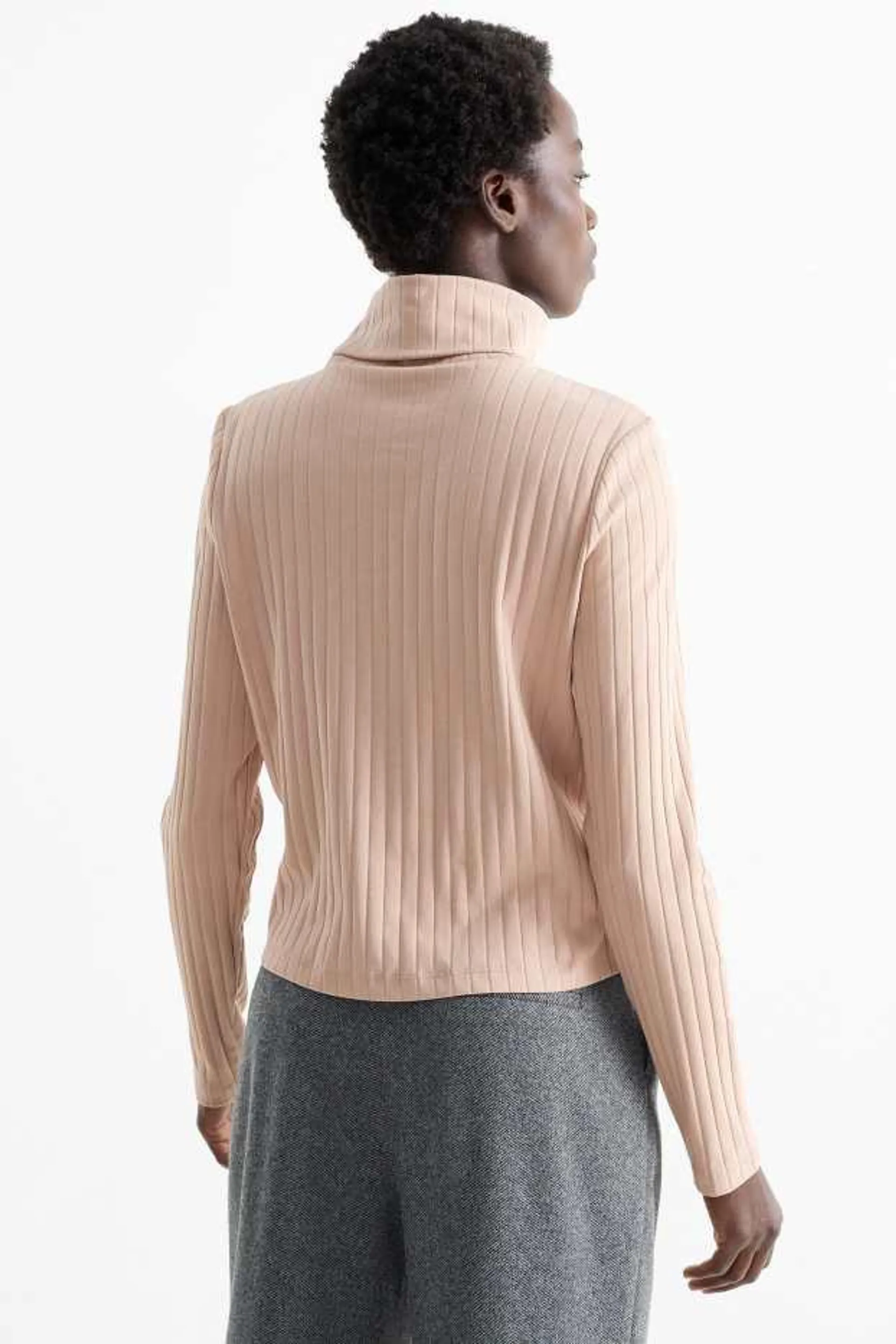 Basic polo neck top